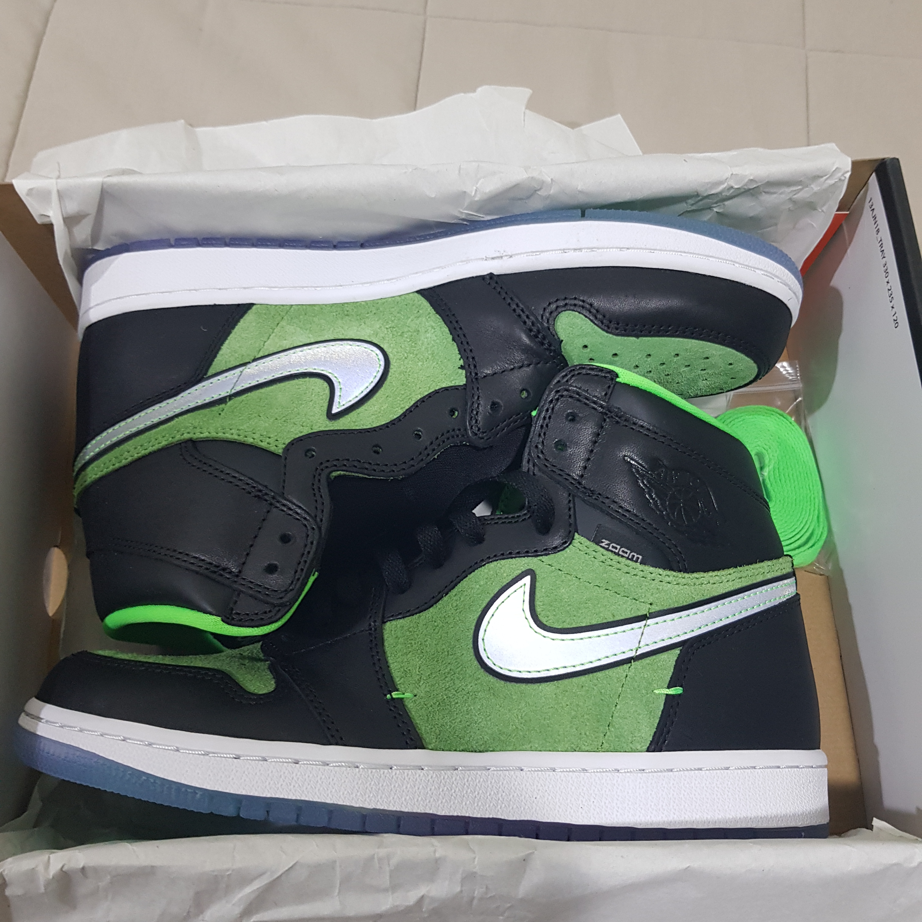 Jordan 1 Retro High Zoom Black Green 착용 스타일 - 3