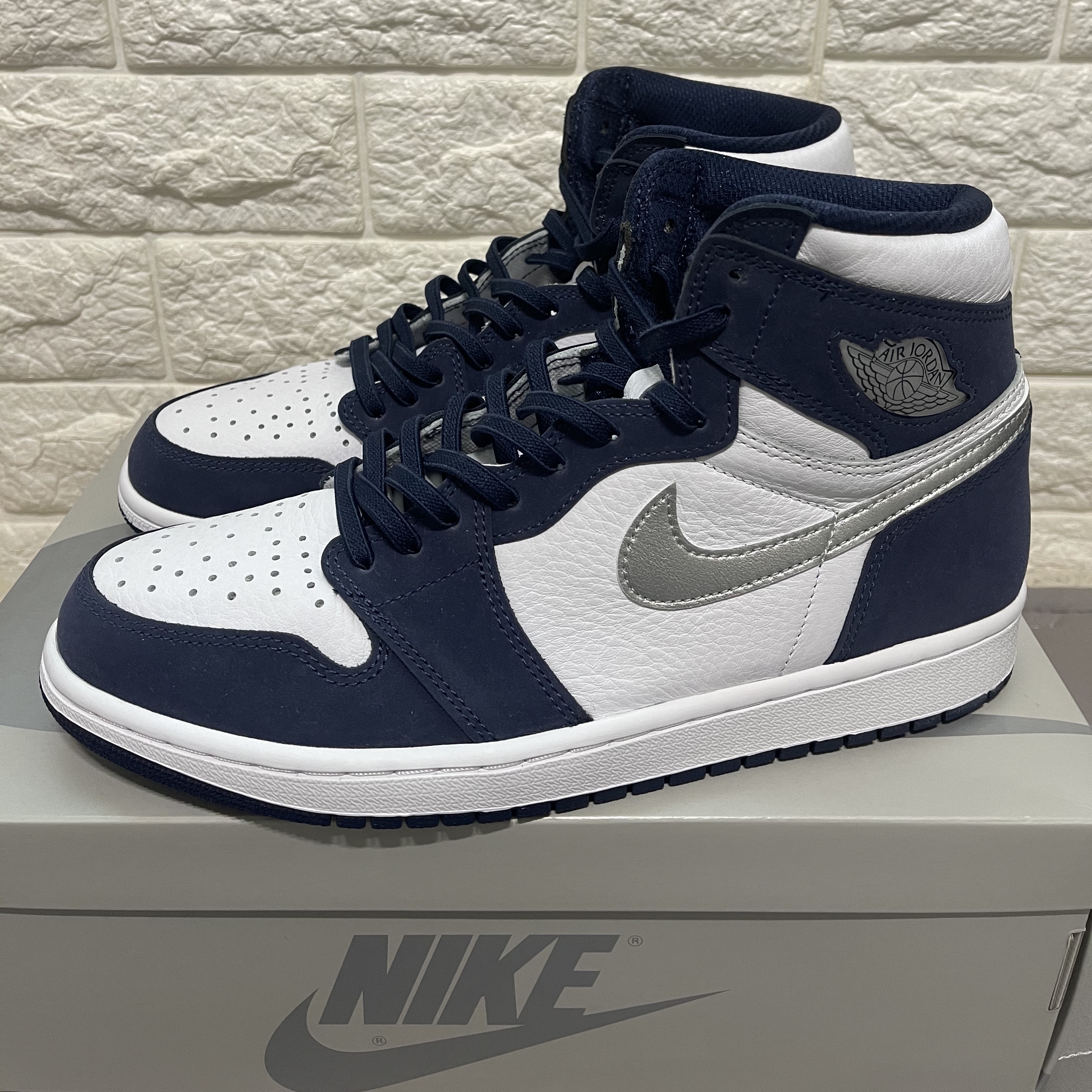 Jordan 1 Retro High OG CO.JP Midnight Navy 착용 스타일