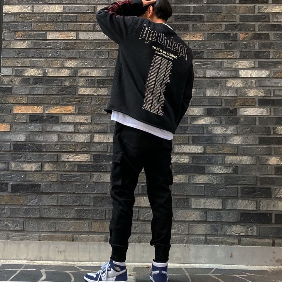 Jordan 1 Retro High OG CO.JP Midnight Navy 착용 스타일