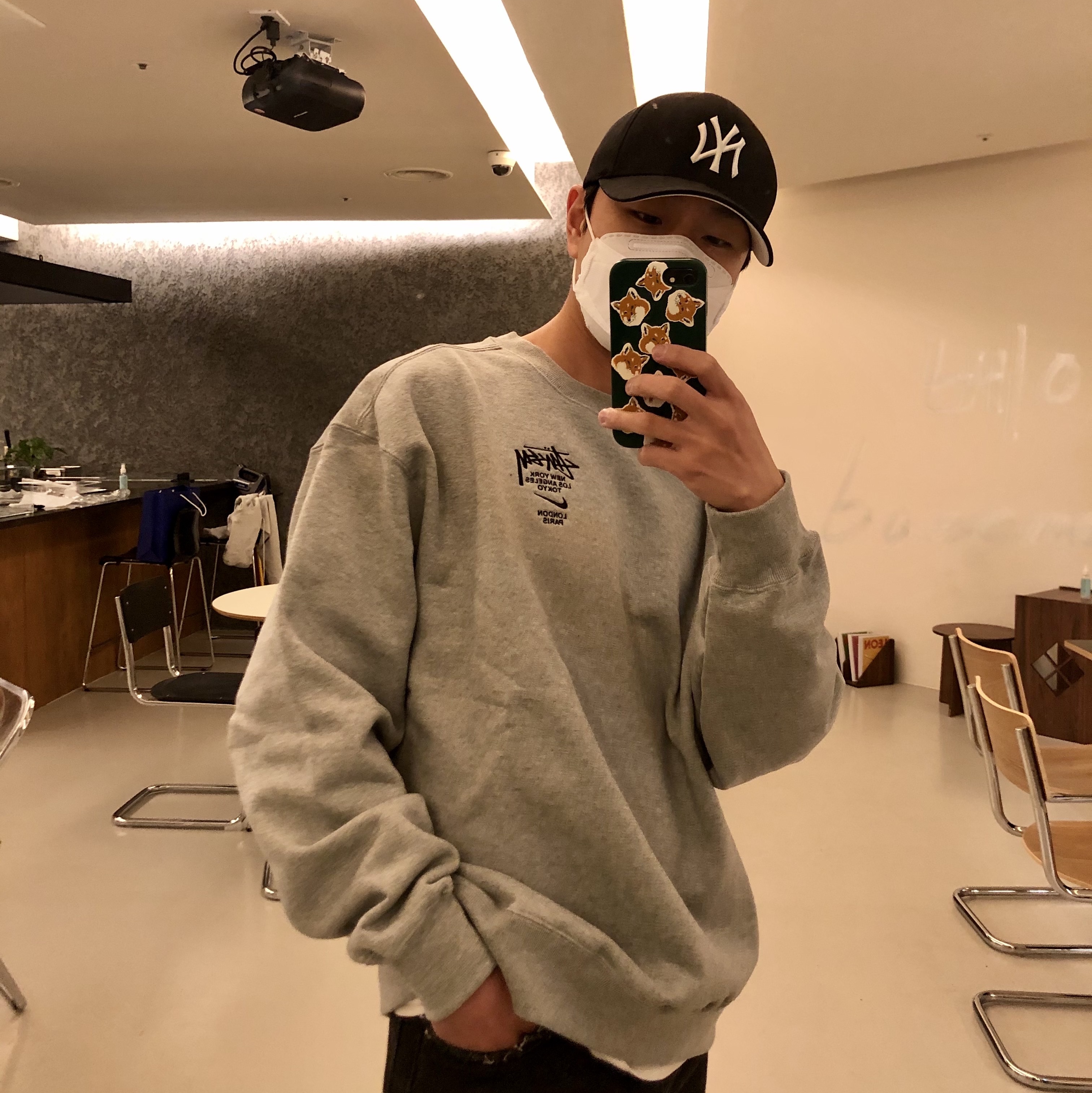 Nike x Stussy NRG ZR Fleece Crewneck Heather Grey - Asia 착용 스타일