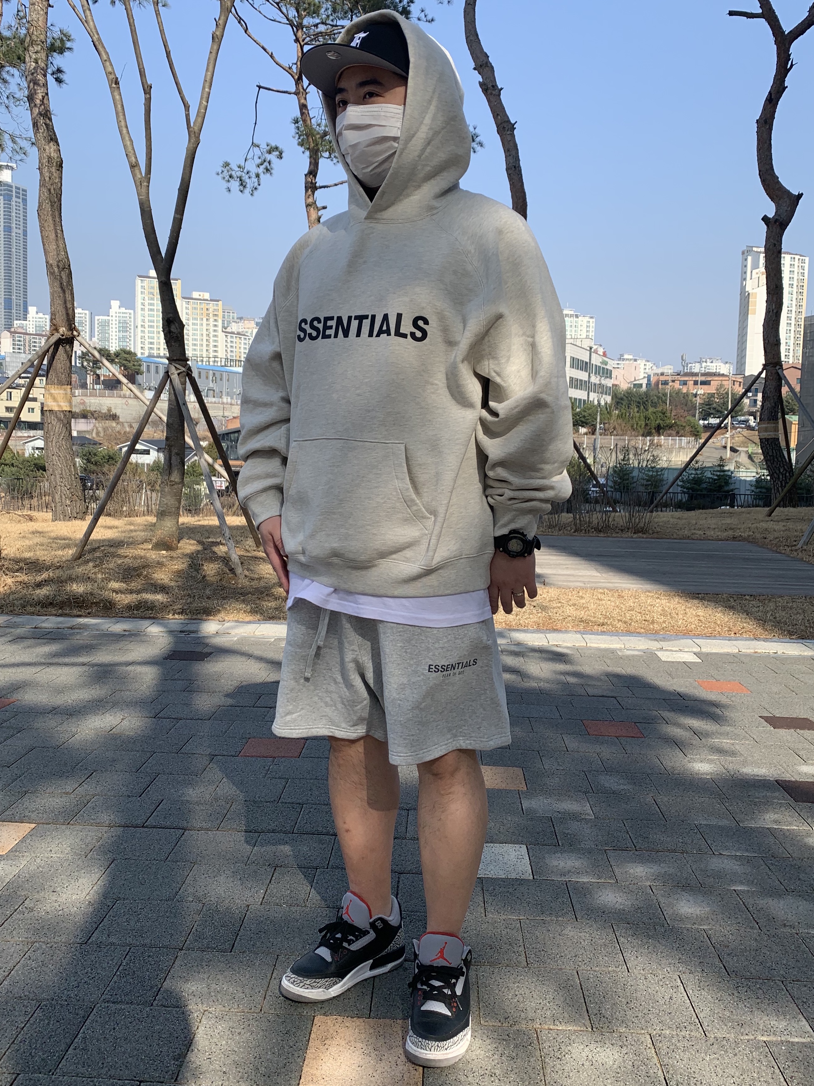 Jordan 3 Retro OG Black Cement 2018, Essentials 3D Silicon Applique Pullover Hoodie Oatmeal/Oatmeal Heather/Light Heather Oatmeal 2020 착용 스타일