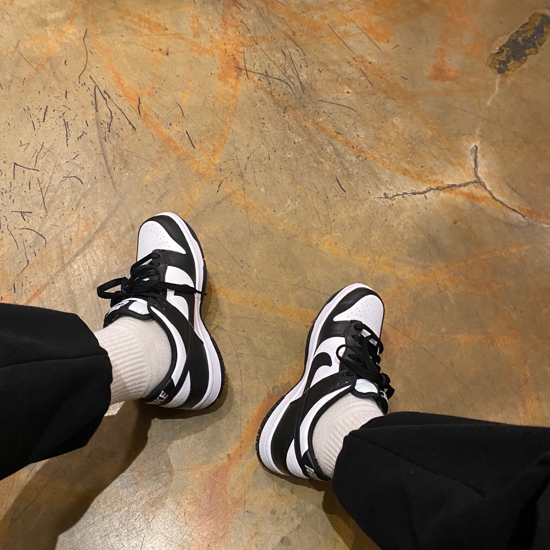 (GS) Nike Dunk Low Black 착용 스타일