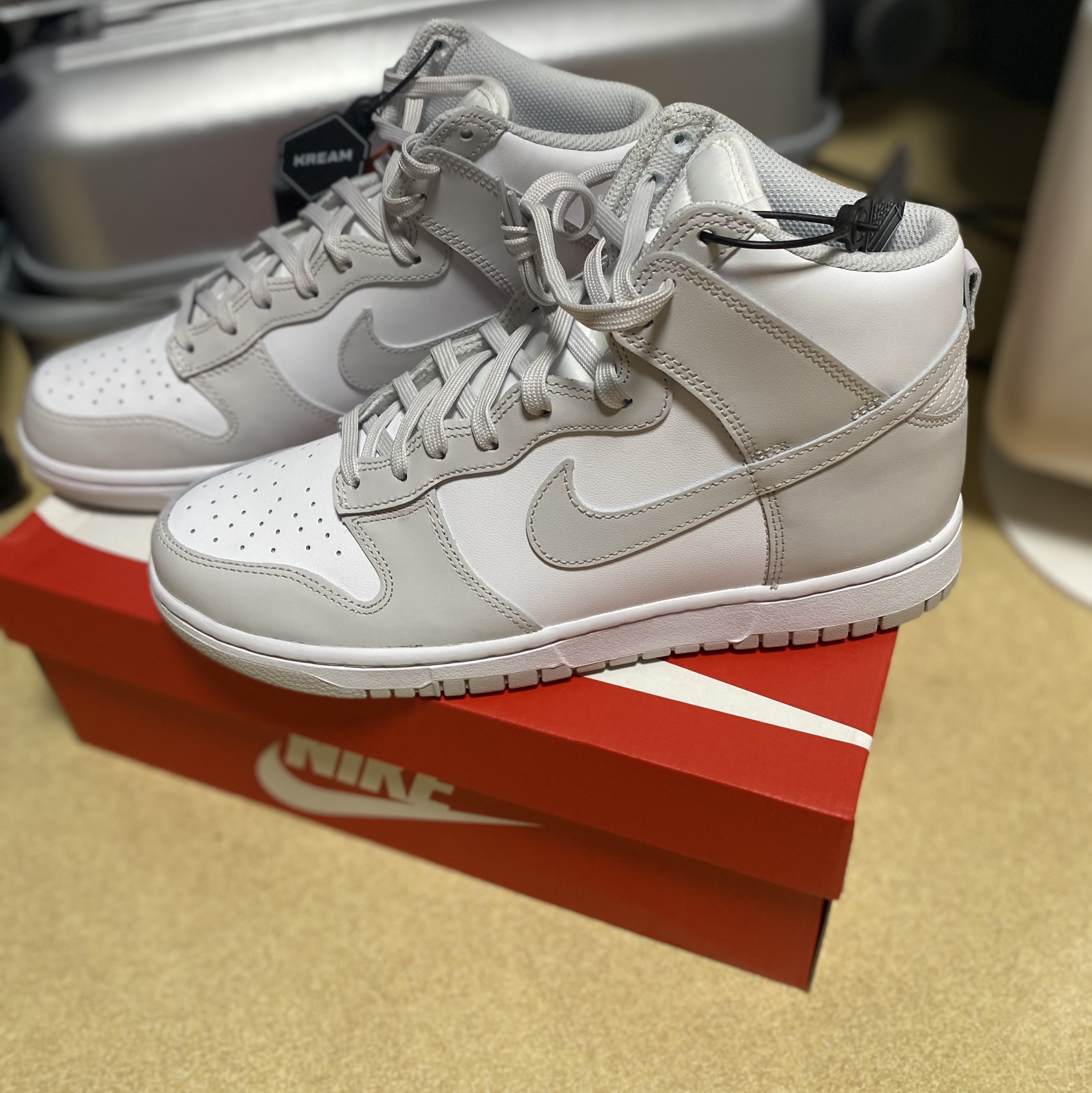 Nike Dunk High Retro Vast Grey 착용 스타일