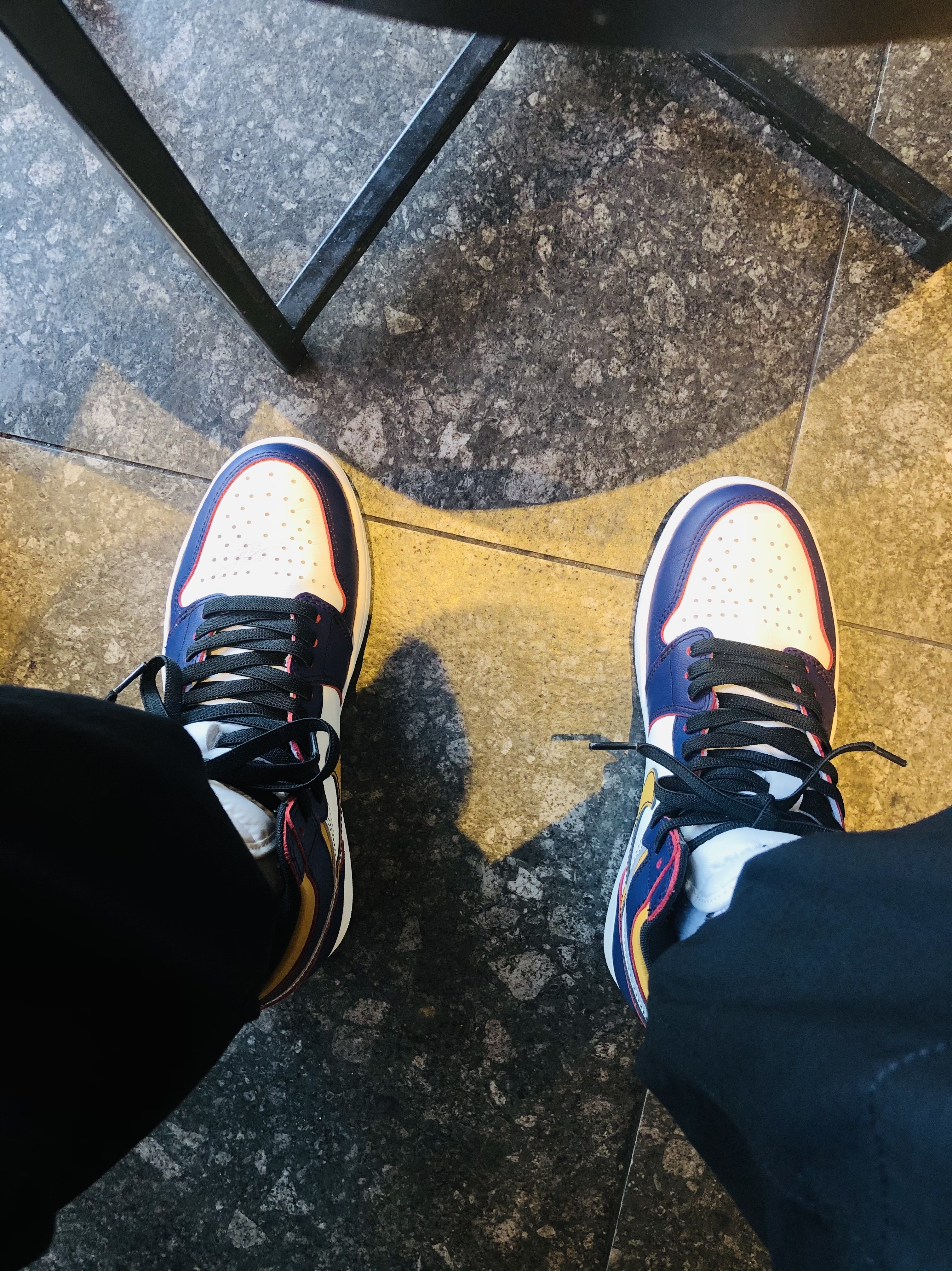 Jordan 1 Retro High OG Defiant SB LA to Chicago 착용 스타일