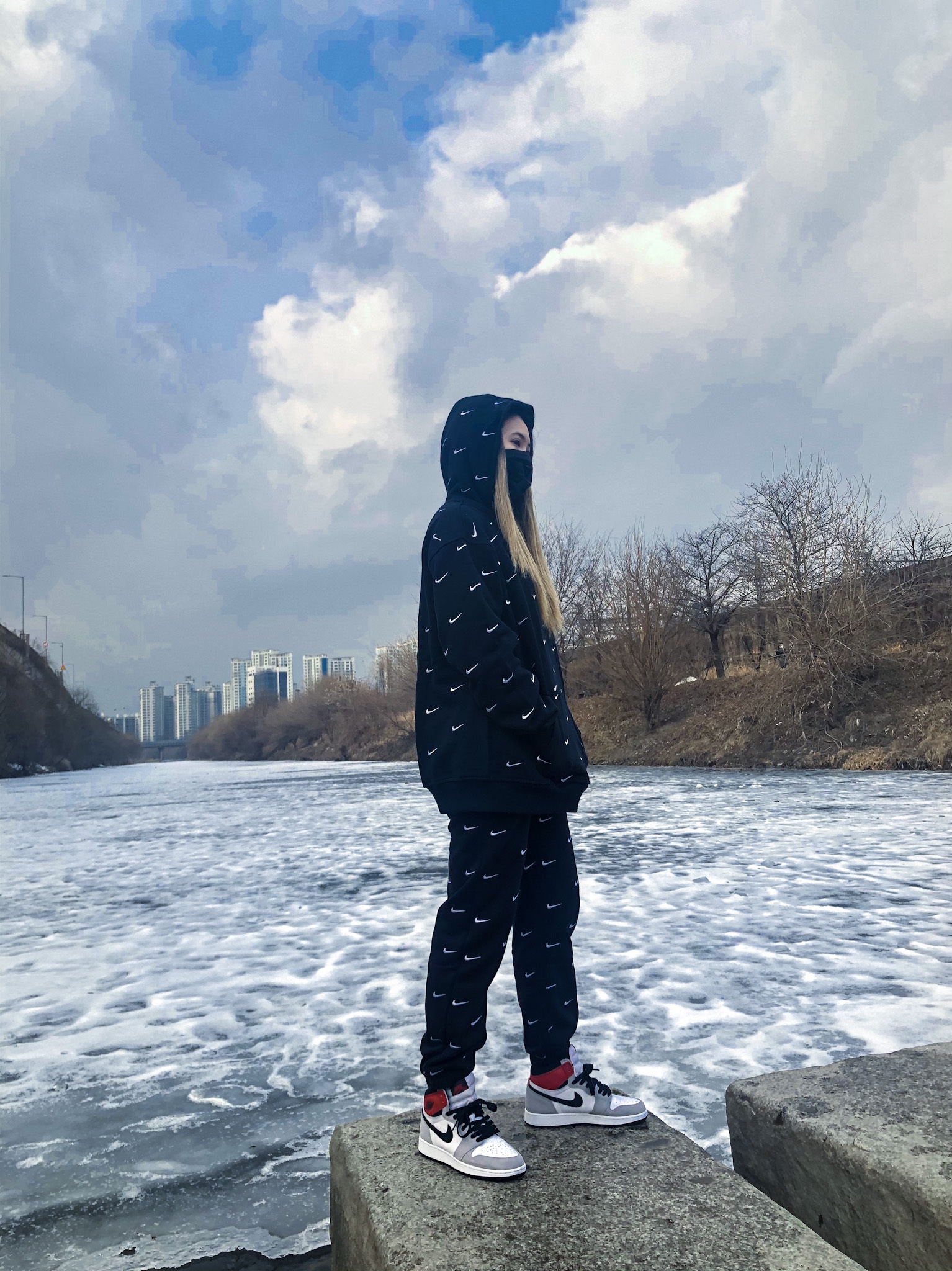 MINJI NGUYEN님의 스타일