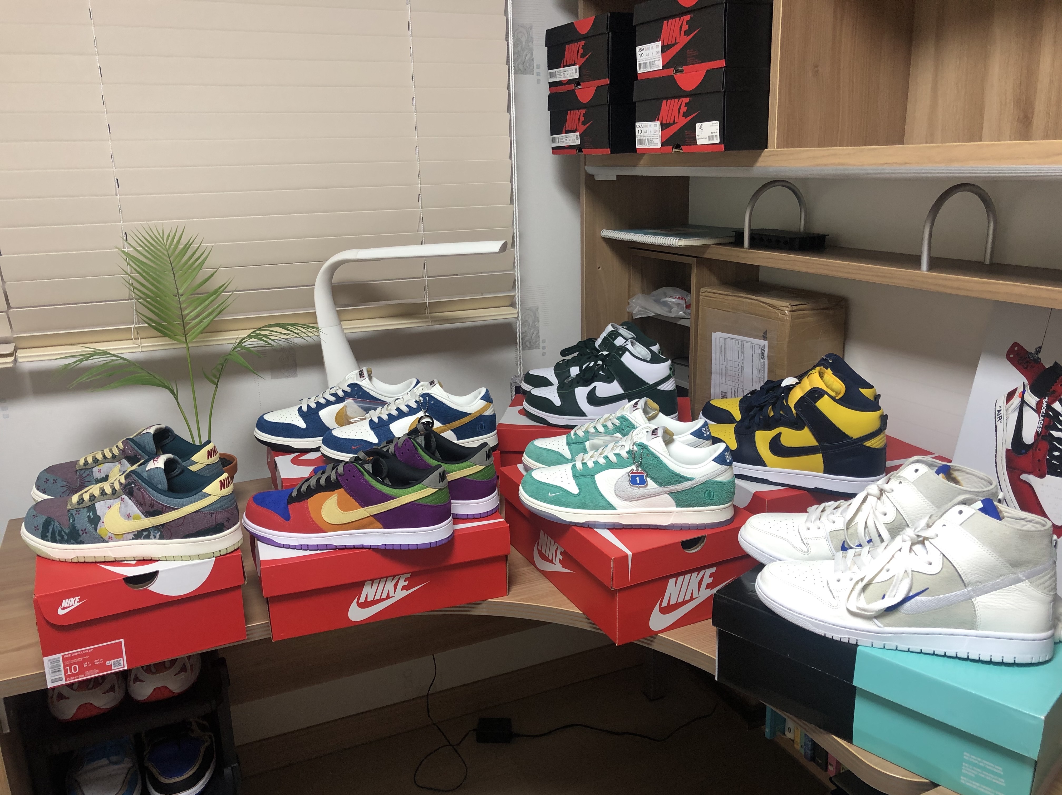 Jordan 1 Retro High OG Light Smoke Grey, Jordan 1 Retro High Phantom Gym Red 착용 스타일 - 2