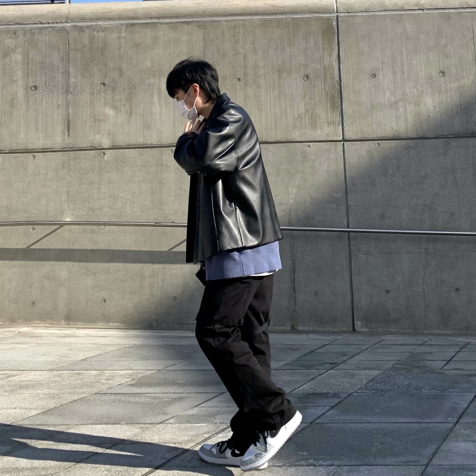 Jordan 1 Mid Light Smoke Grey 착용 스타일