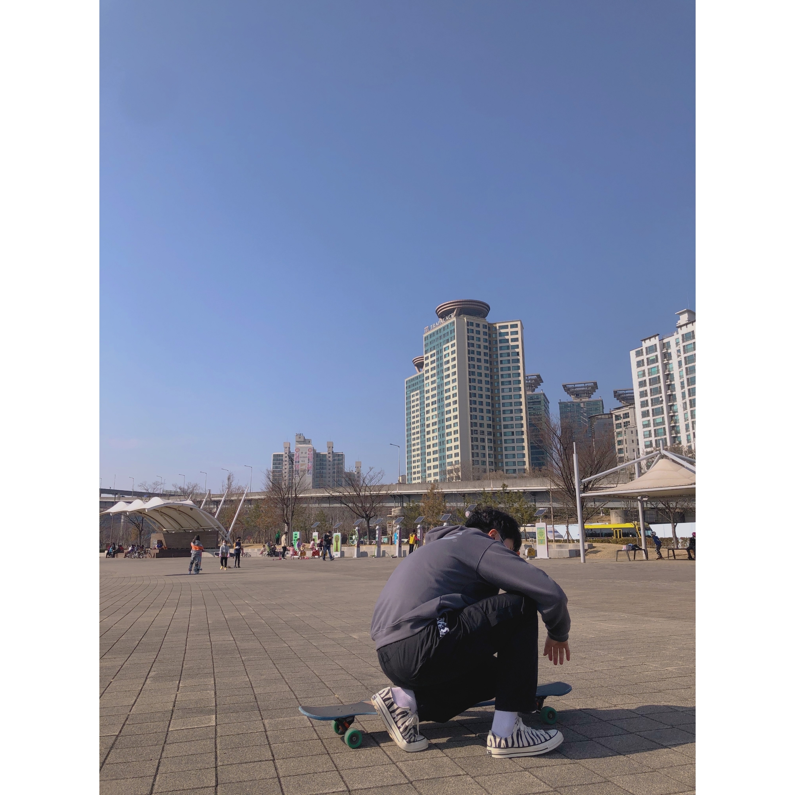 Converse Chuck 70 Ox Archive Print Zebra Black 착용 스타일