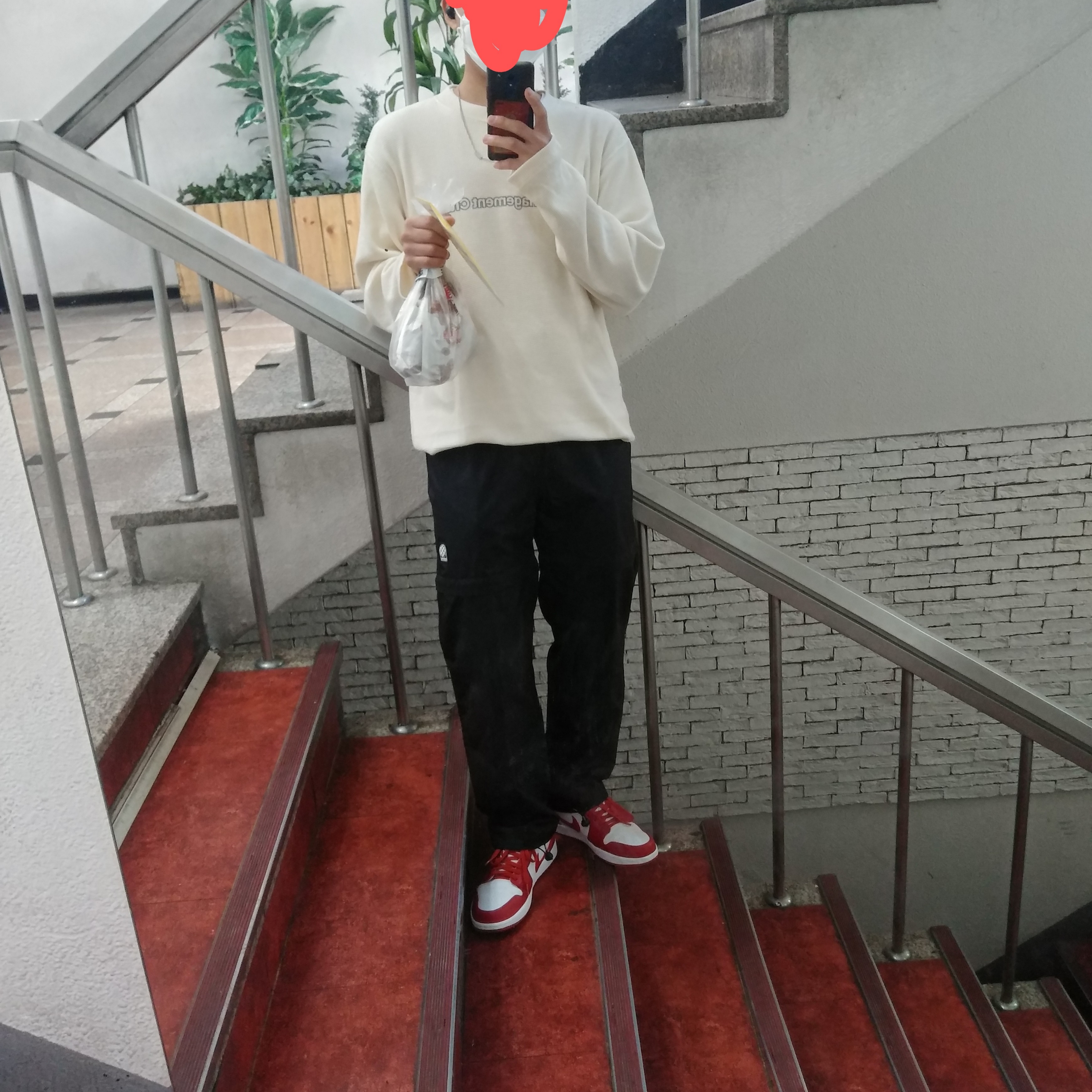Jordan 1 Low Gym Red White 착용 스타일