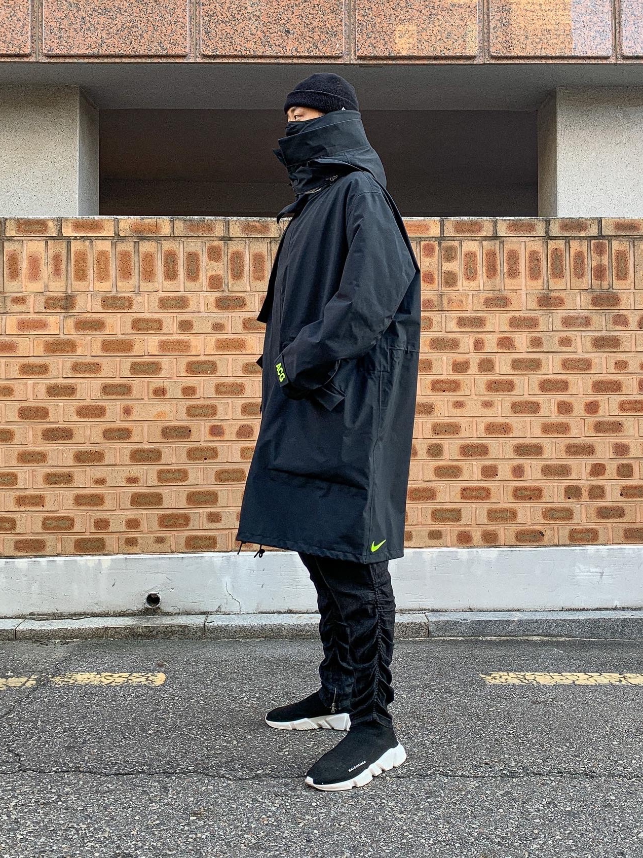 Balenciaga Speed Trainer Black White 2020 착용 스타일