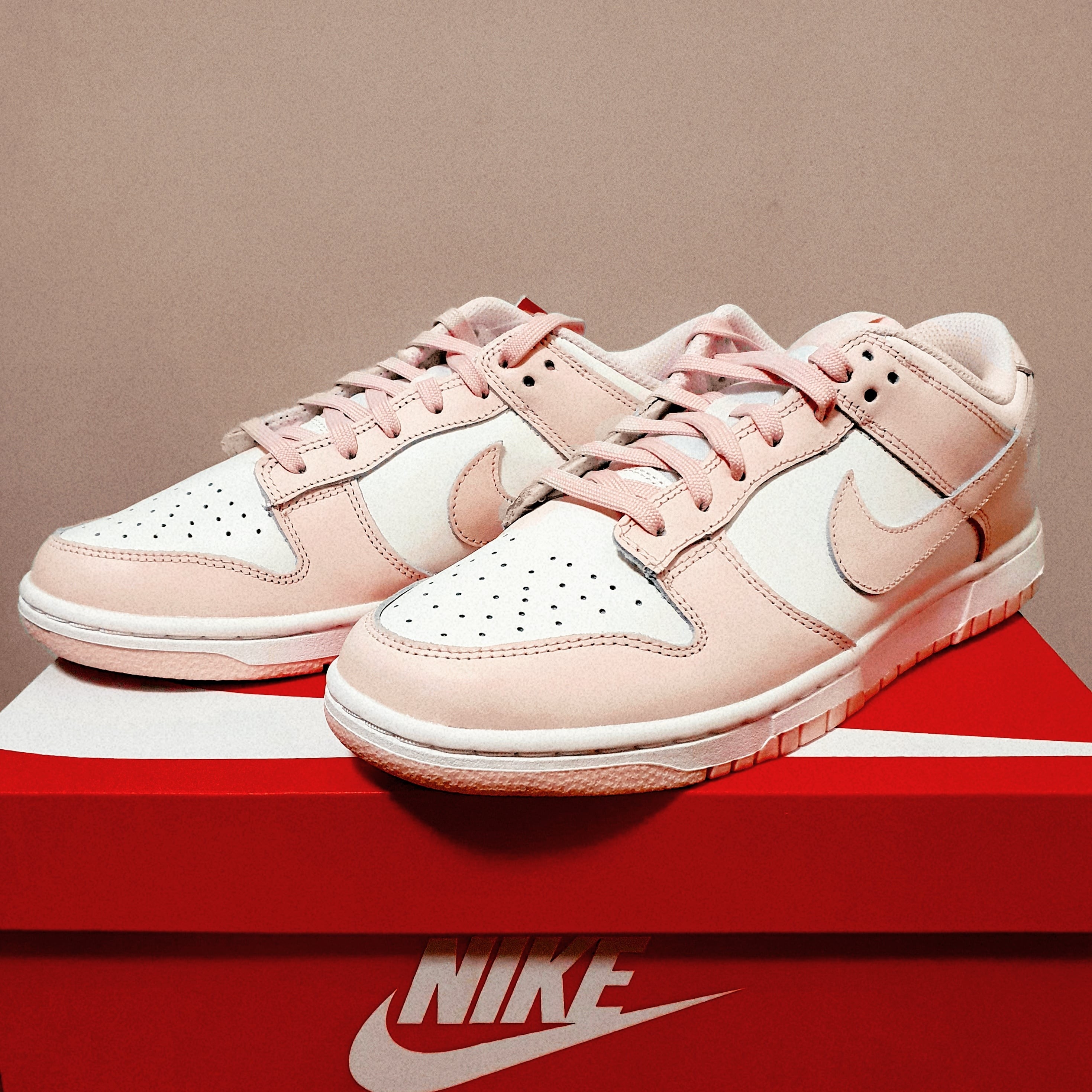 (W) Nike Dunk Low Orange Pearl 착용 스타일