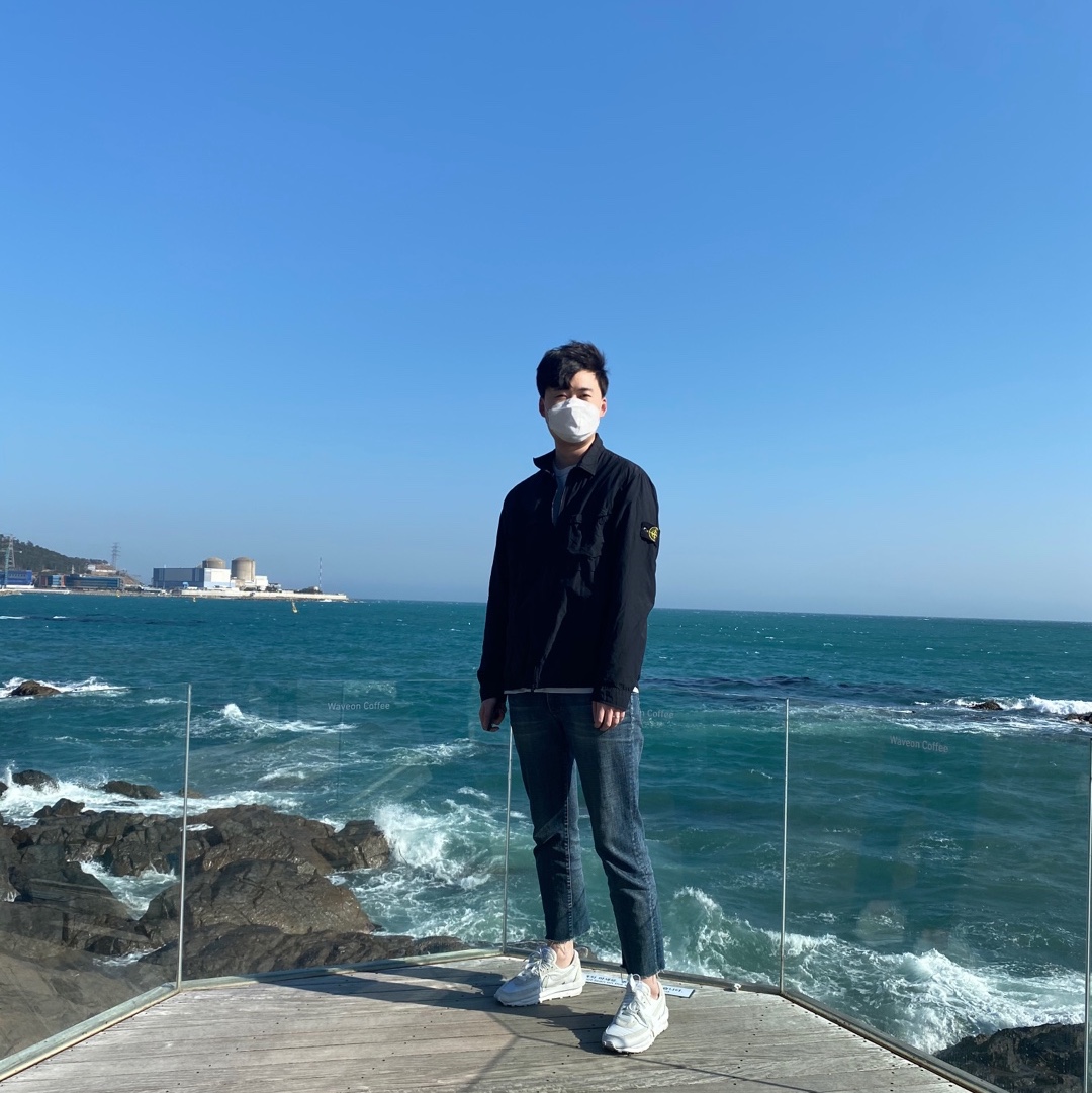 Nike x Sacai LDWaffle White Nylon 착용 스타일