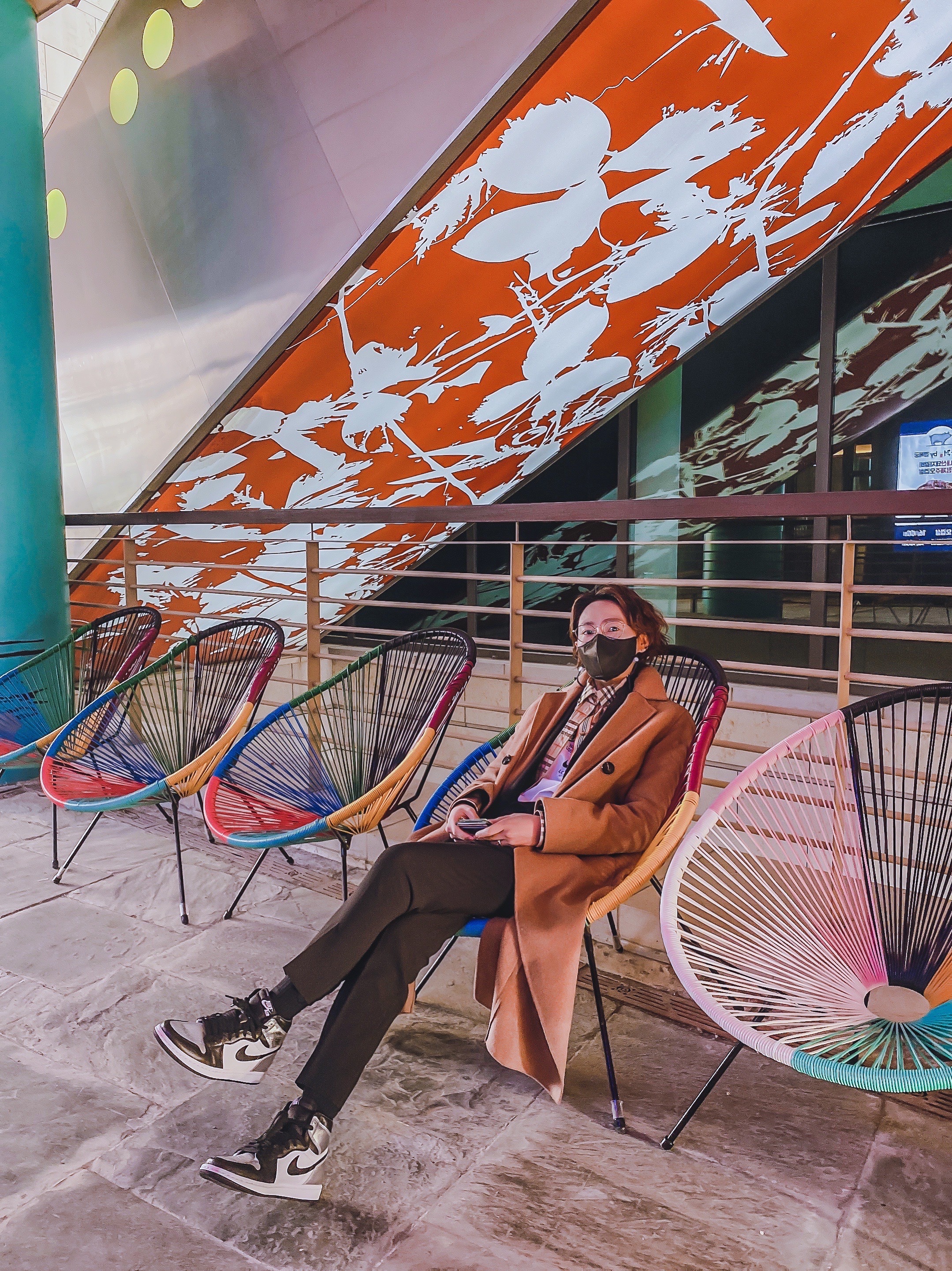 (W) Jordan 1 Retro High OG Silver Toe, Nike x Stussy WT T-Shirt White - US/EU 착용 스타일