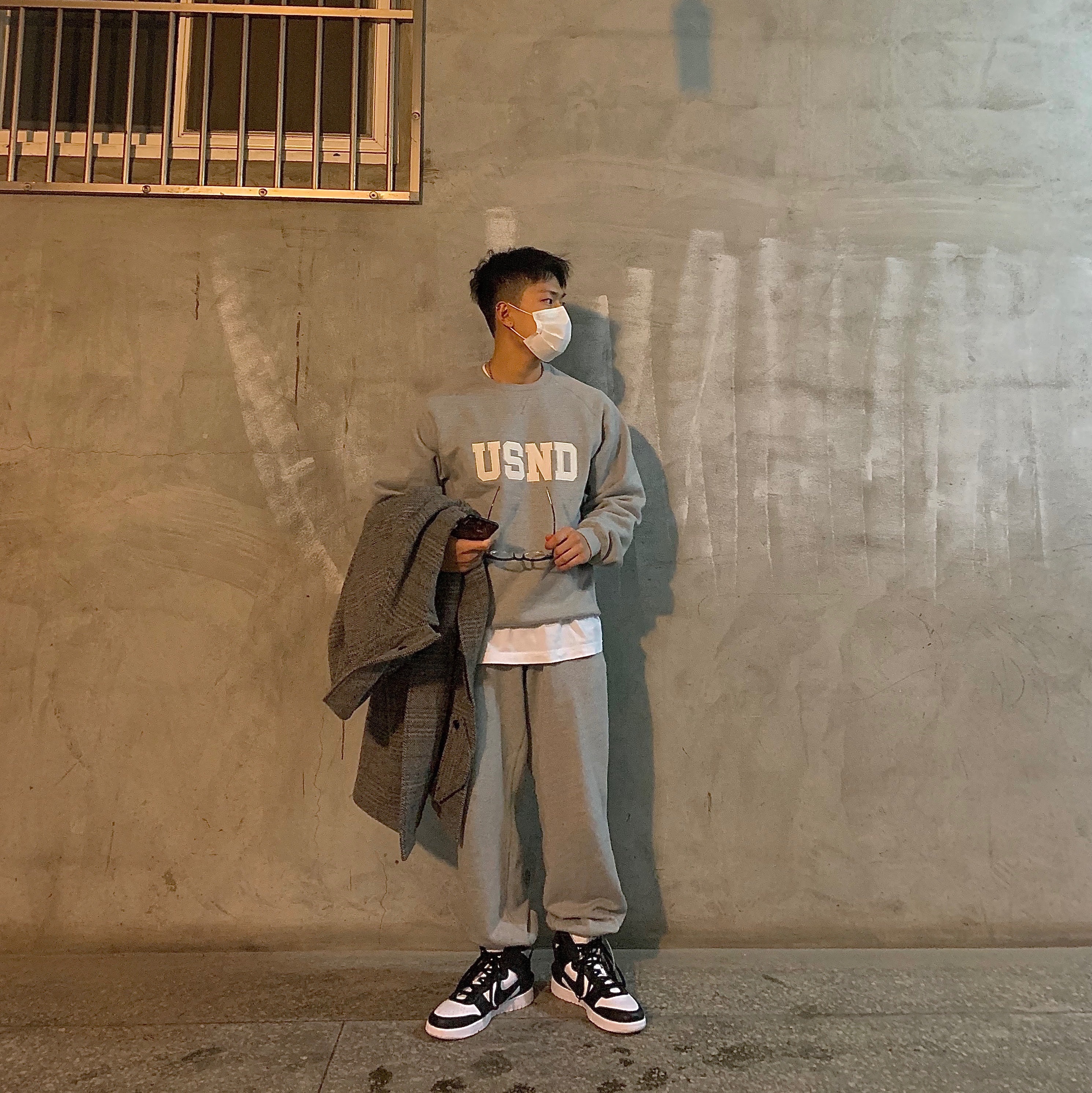 Nike x Ambush Dunk High Black 착용 스타일 - 1