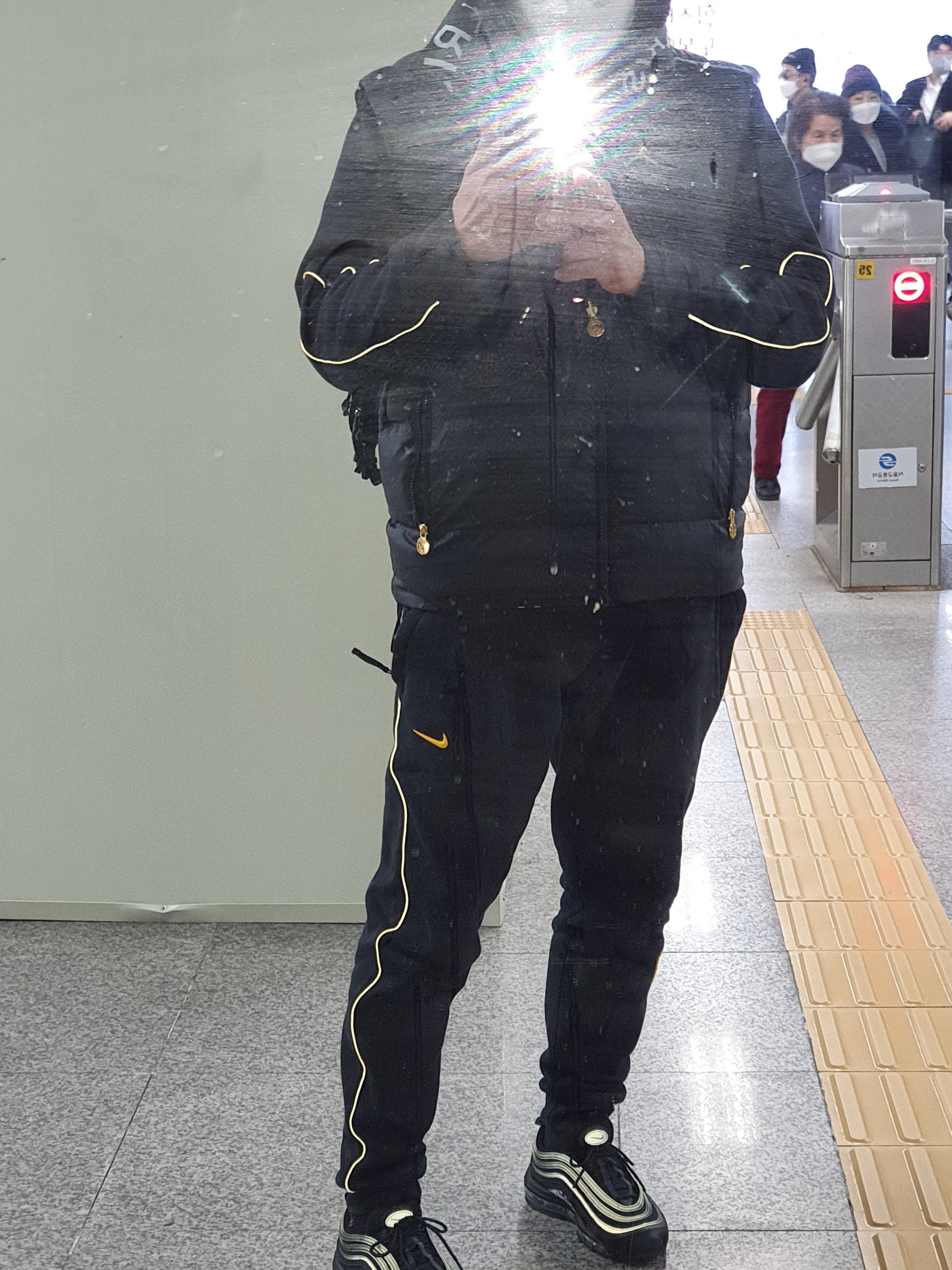 Nike x Drake Nocta Essential Hoodie Black - Asia, Nike x Drake Nocta Fleece Pants Black - US/EU 착용 스타일