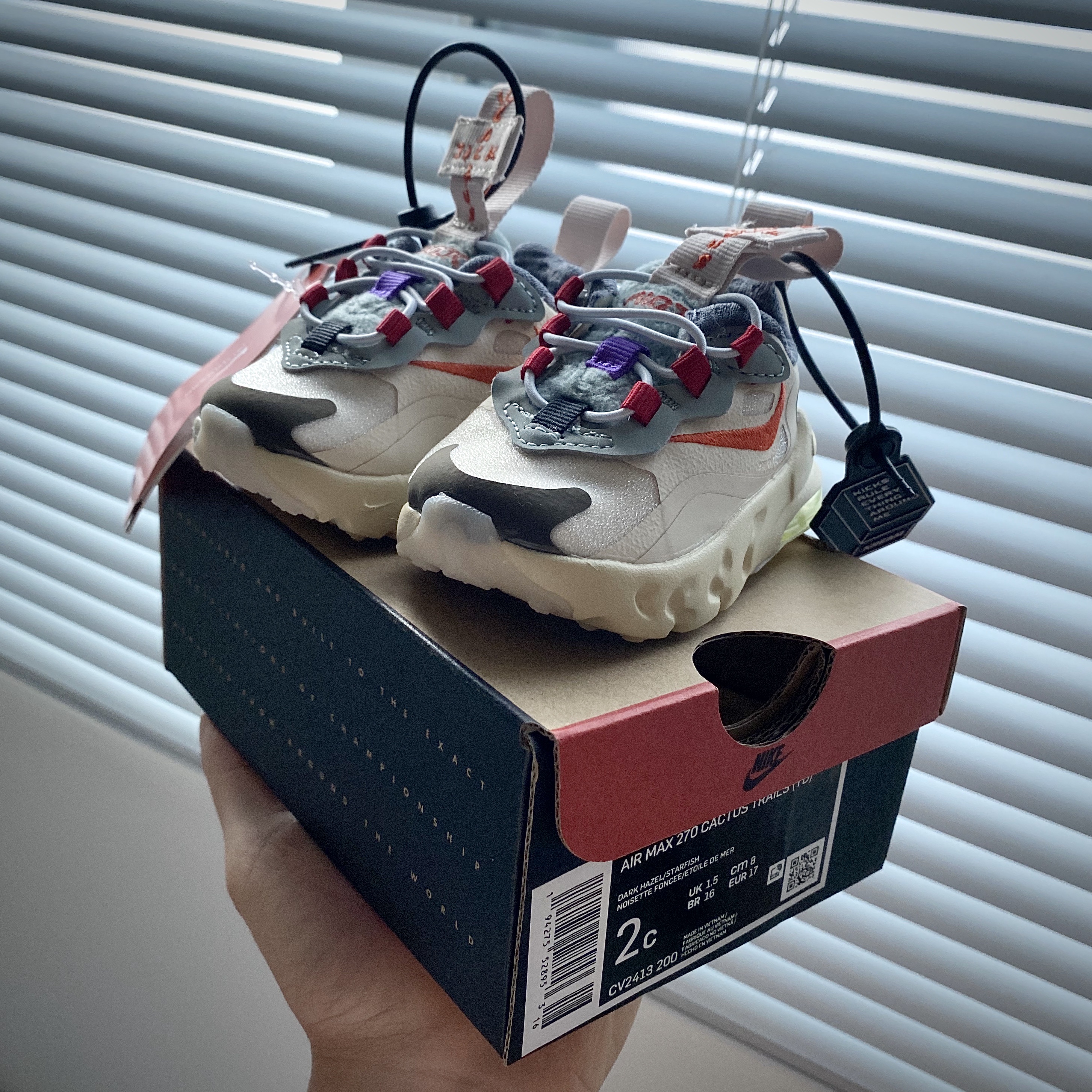 Nike x Travis Scott Air Max 270 React Cactus Trails 착용 스타일