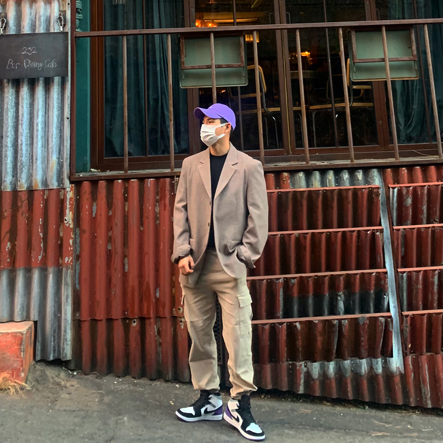 Jordan 1 Mid SE Court Purple 착용 스타일