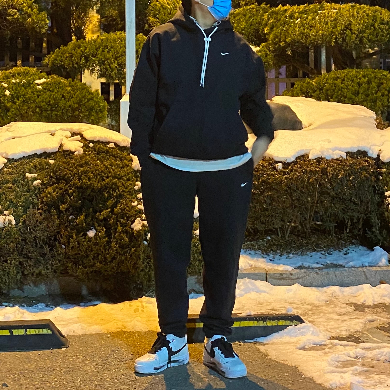 Nike M NRG Hoodie Black, Nike M NRG Track Pants Black 착용 스타일
