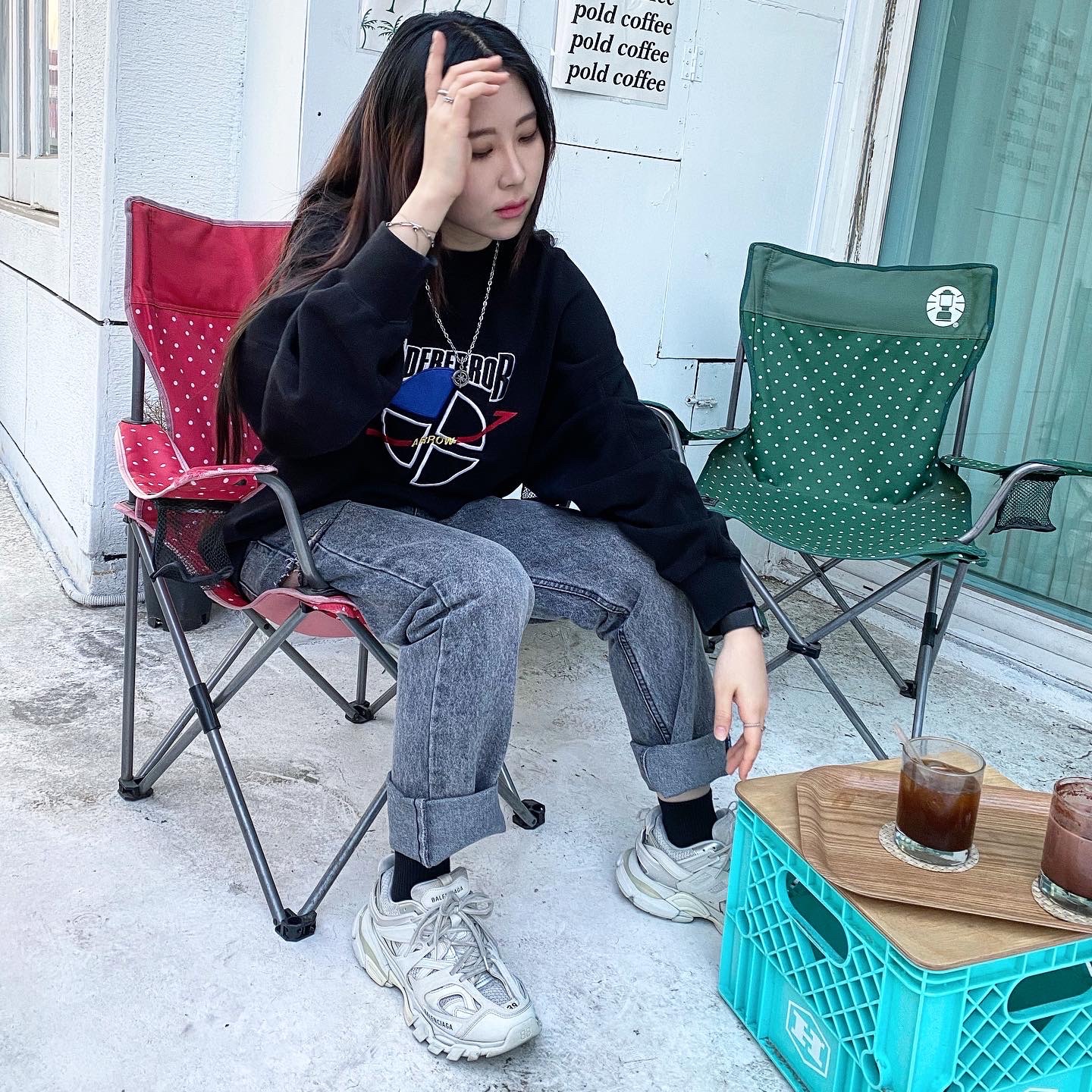 Balenciaga Track Sneakers White 2019 착용 스타일 - 1
