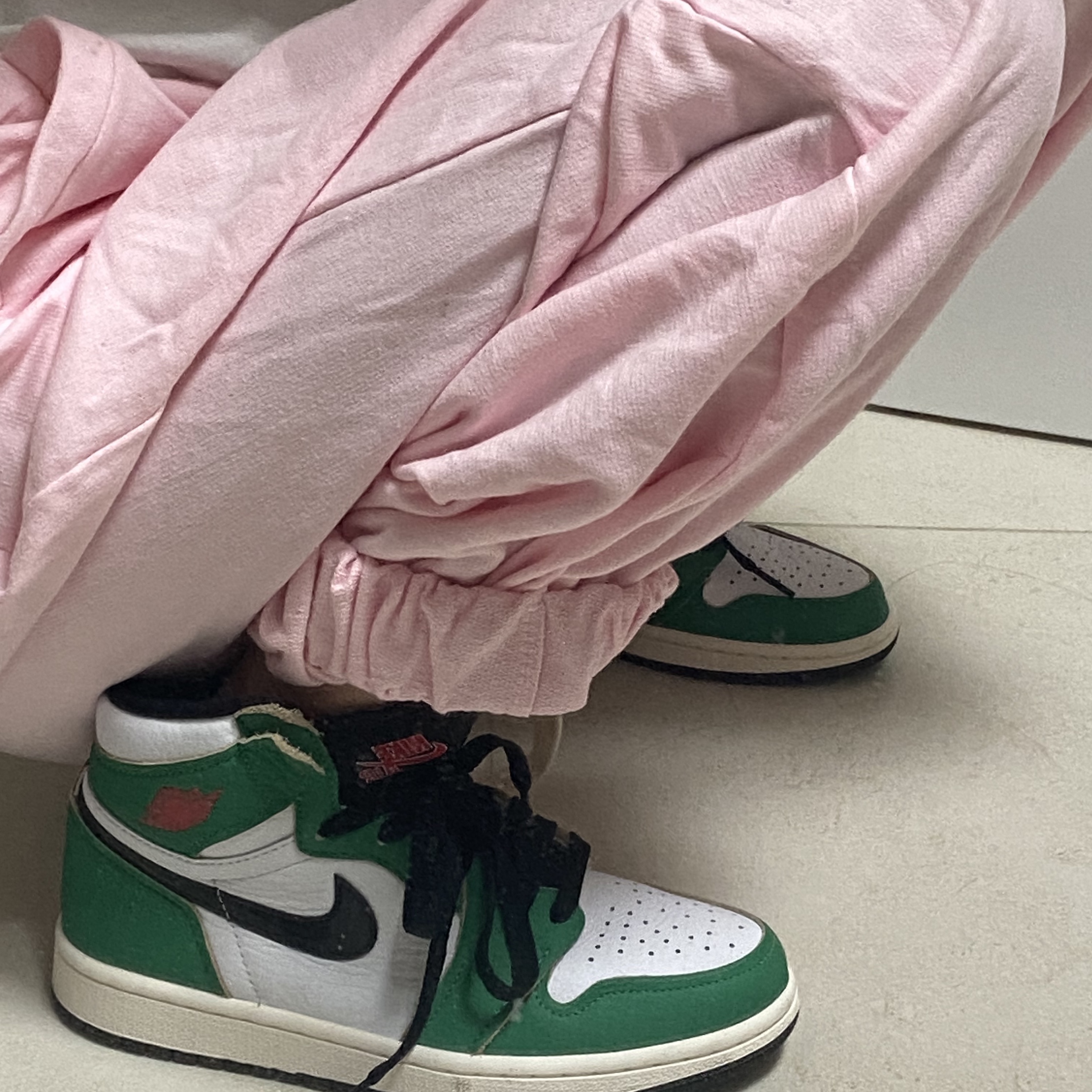 (W) Jordan 1 Retro High OG Lucky Green 착용 스타일