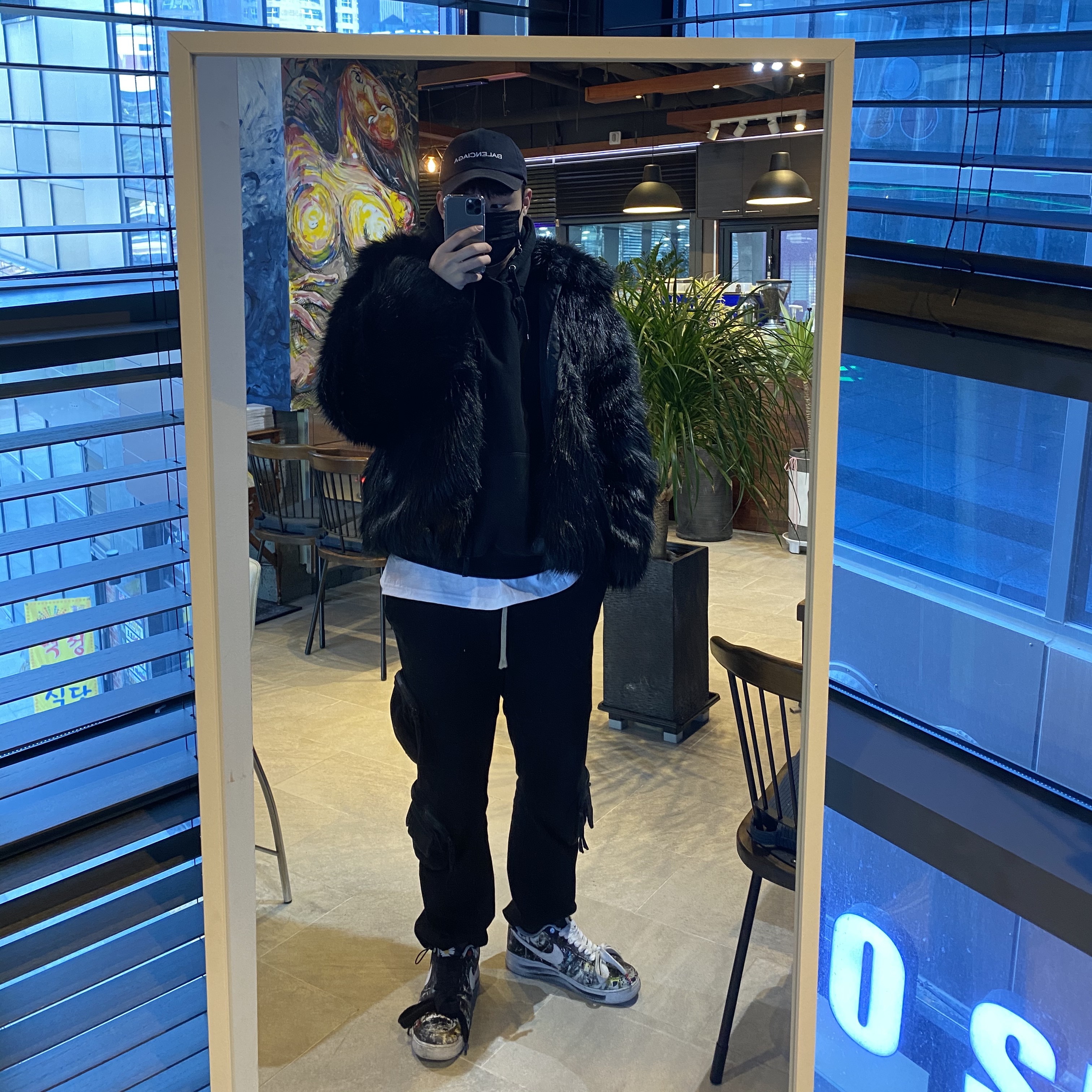 (W) Nike x Ambush Reversible Faux-Fur Coat Black, Nike x Peaceminusone Air Force 1 Low Para-Noise 착용 스타일