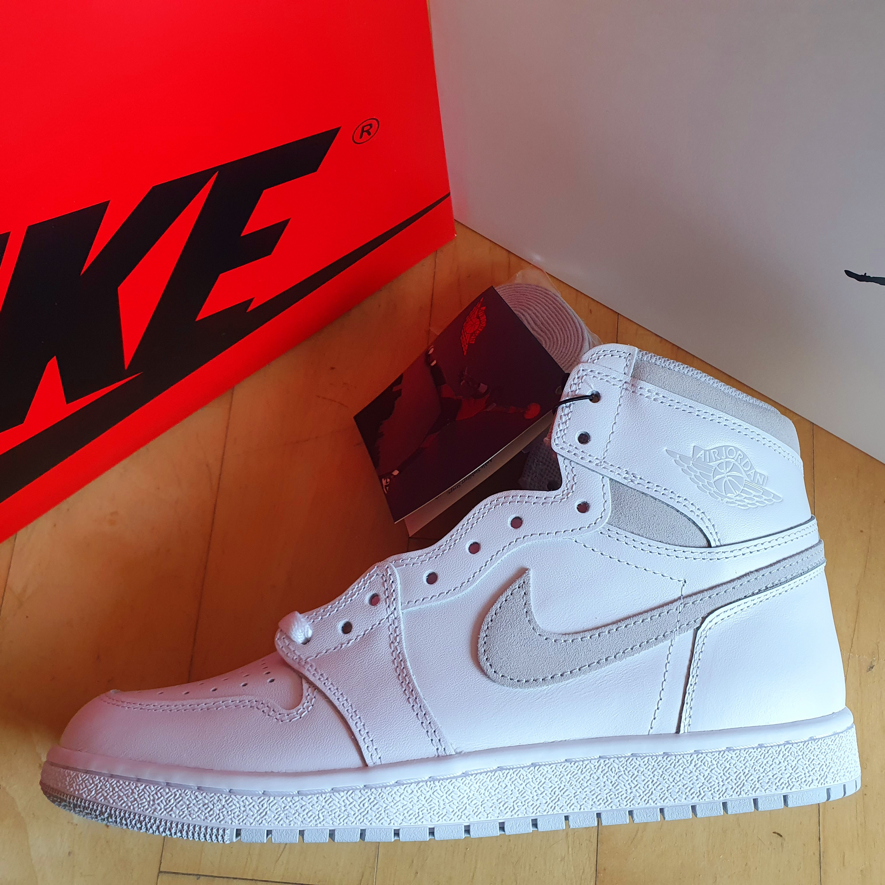 Jordan 1 High 85 Neutral Grey 착용 스타일 - 2