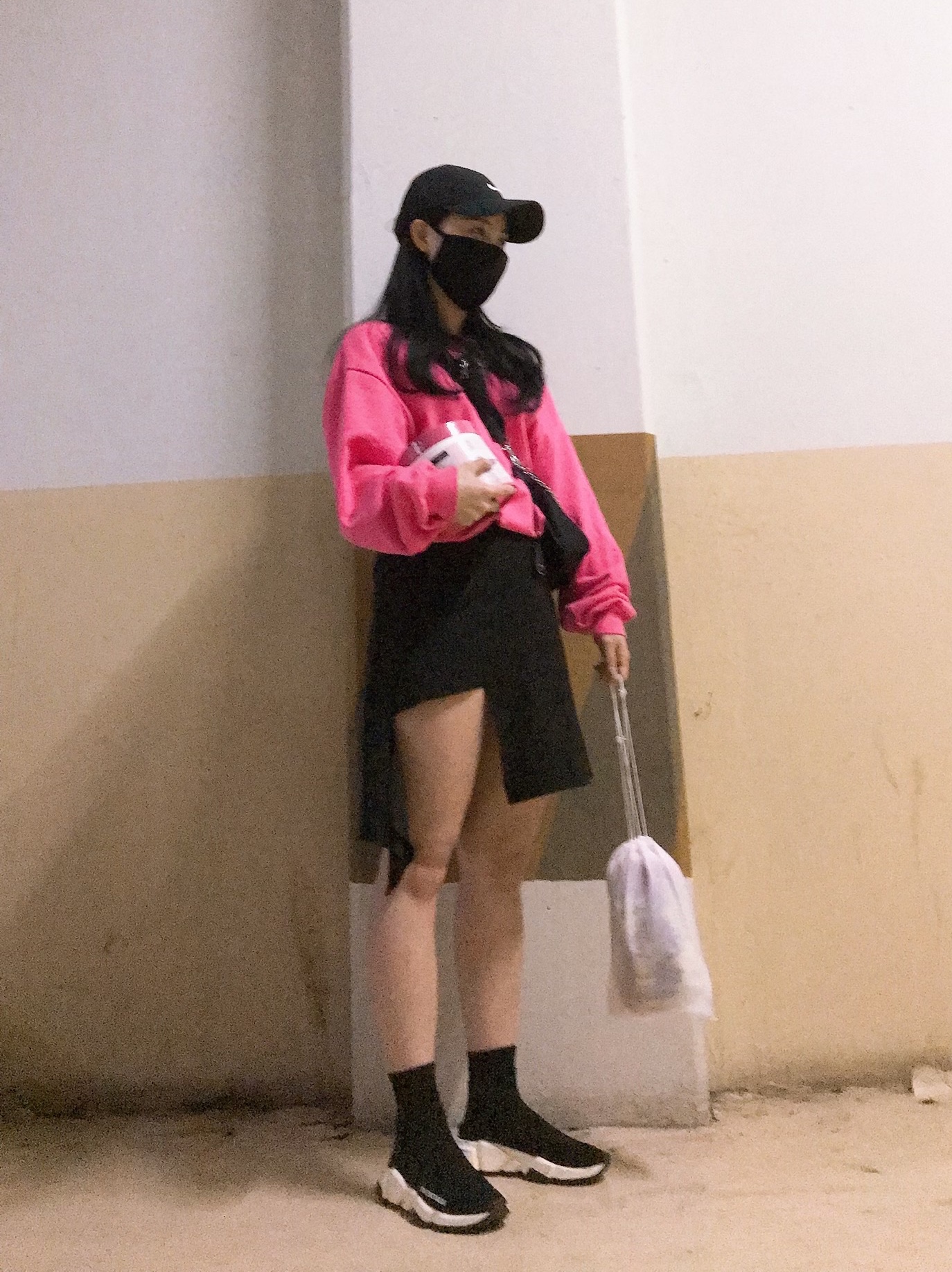 Balenciaga Speed Trainer Black White 2019 착용 스타일