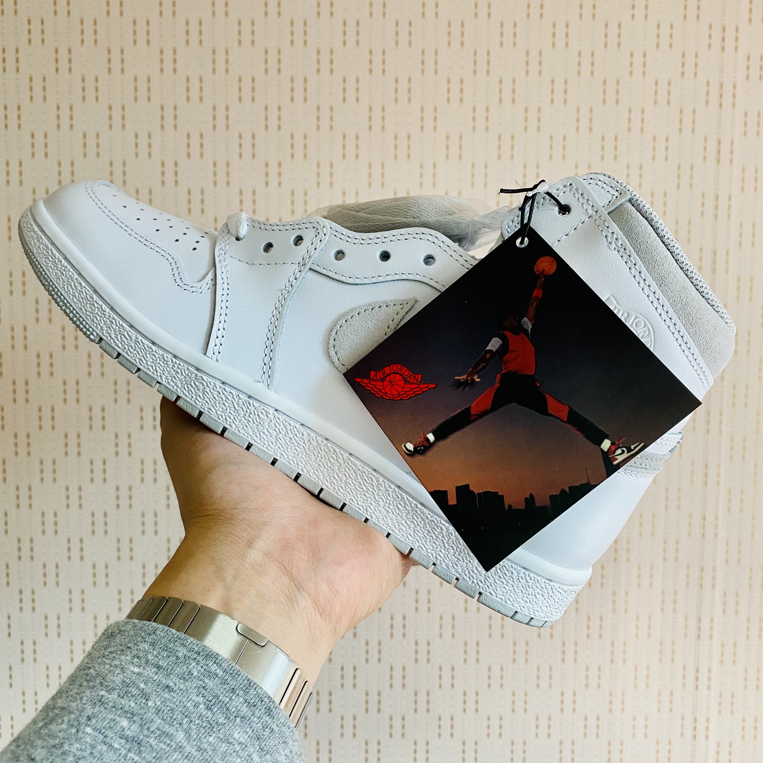 Jordan 1 High 85 Neutral Grey 착용 스타일