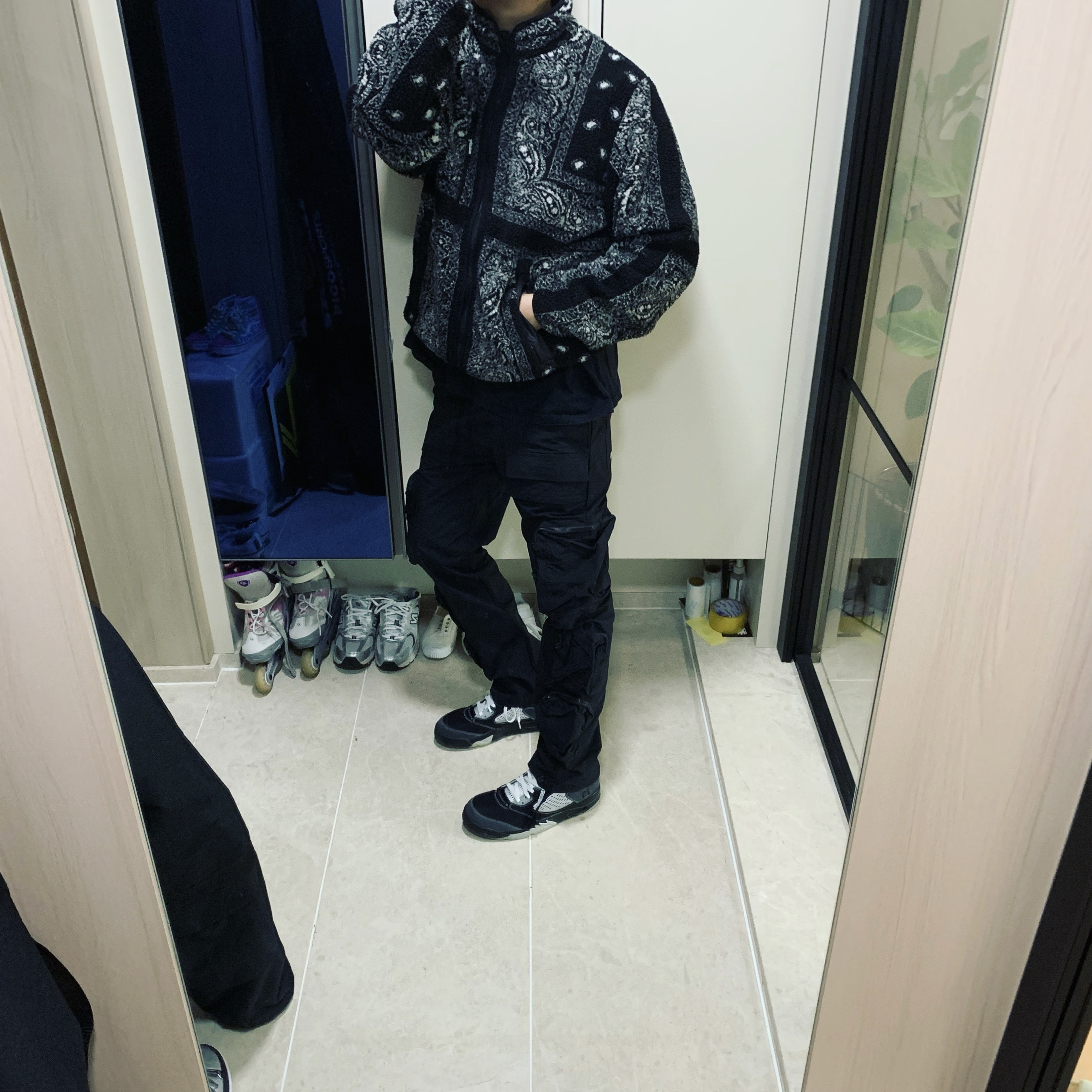 Jordan 5 Retro Anthracite 착용 스타일 - 1