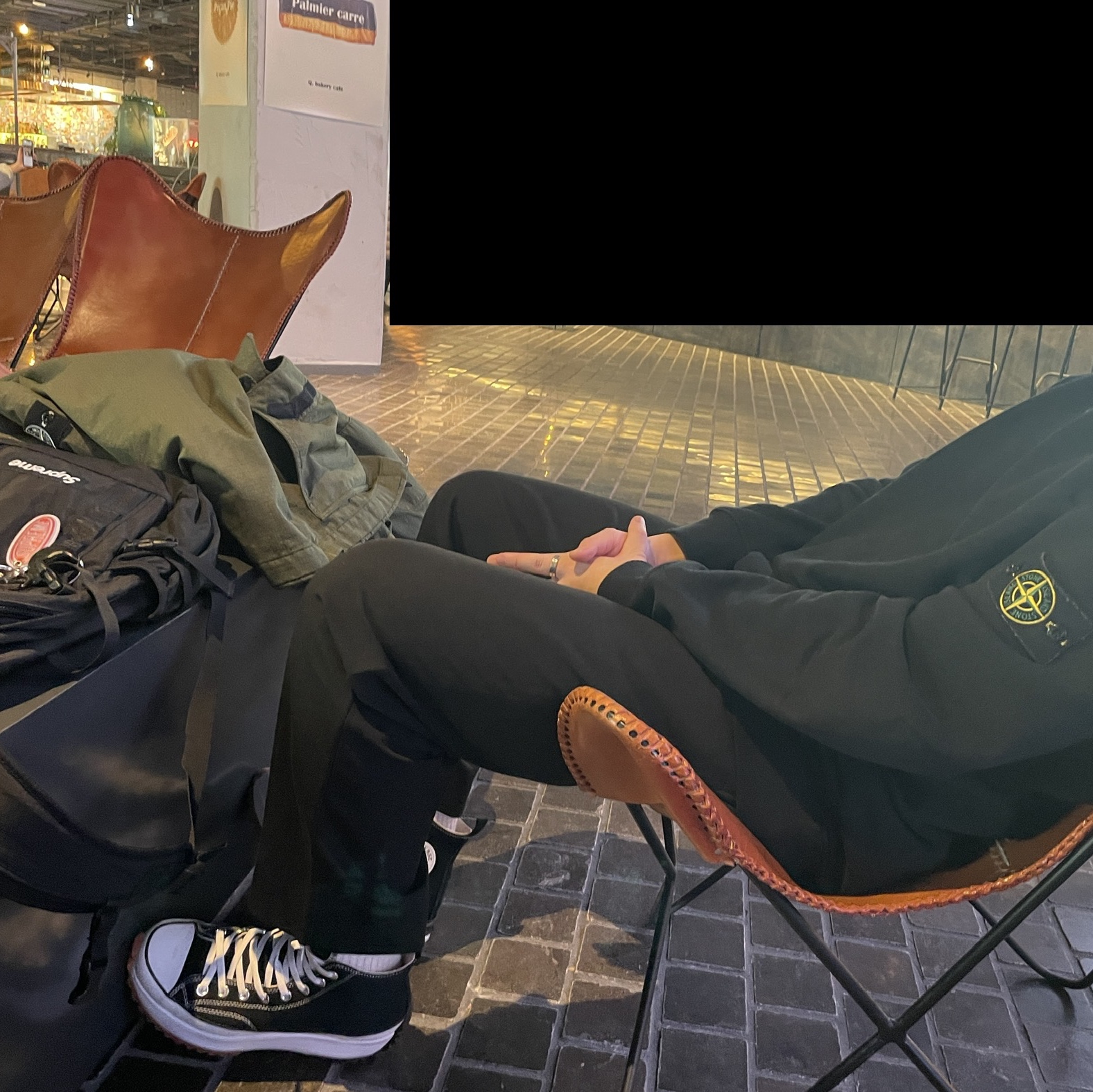 Converse Run Star Hike Hi Black White Gum, Supreme Backpack Black - 20FW 착용 스타일