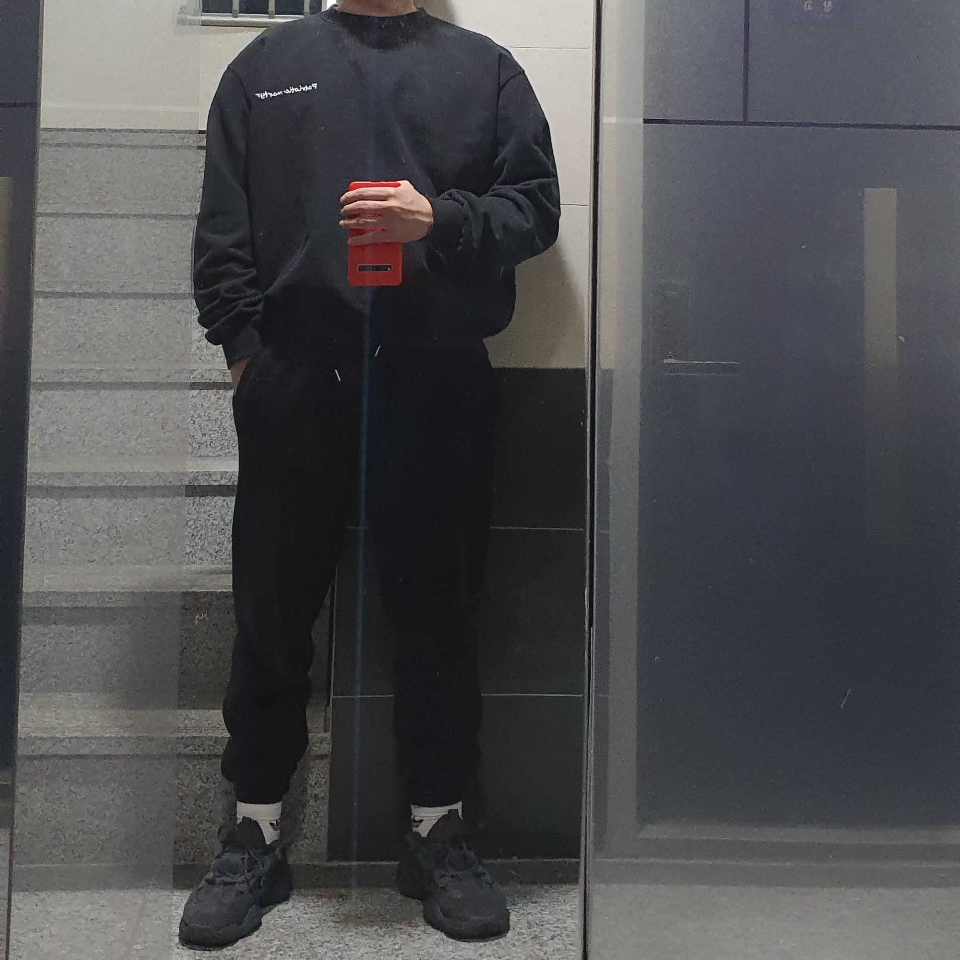 Adidas Yeezy 500 Utility Black 2018/2020 착용 스타일