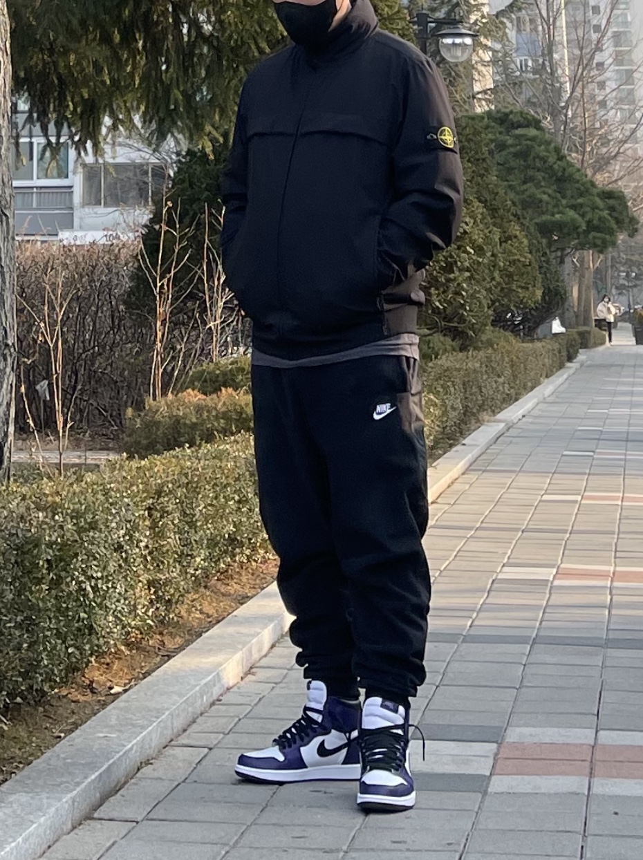 Jordan 1 Retro High OG Court Purple 2020 착용 스타일 - 2