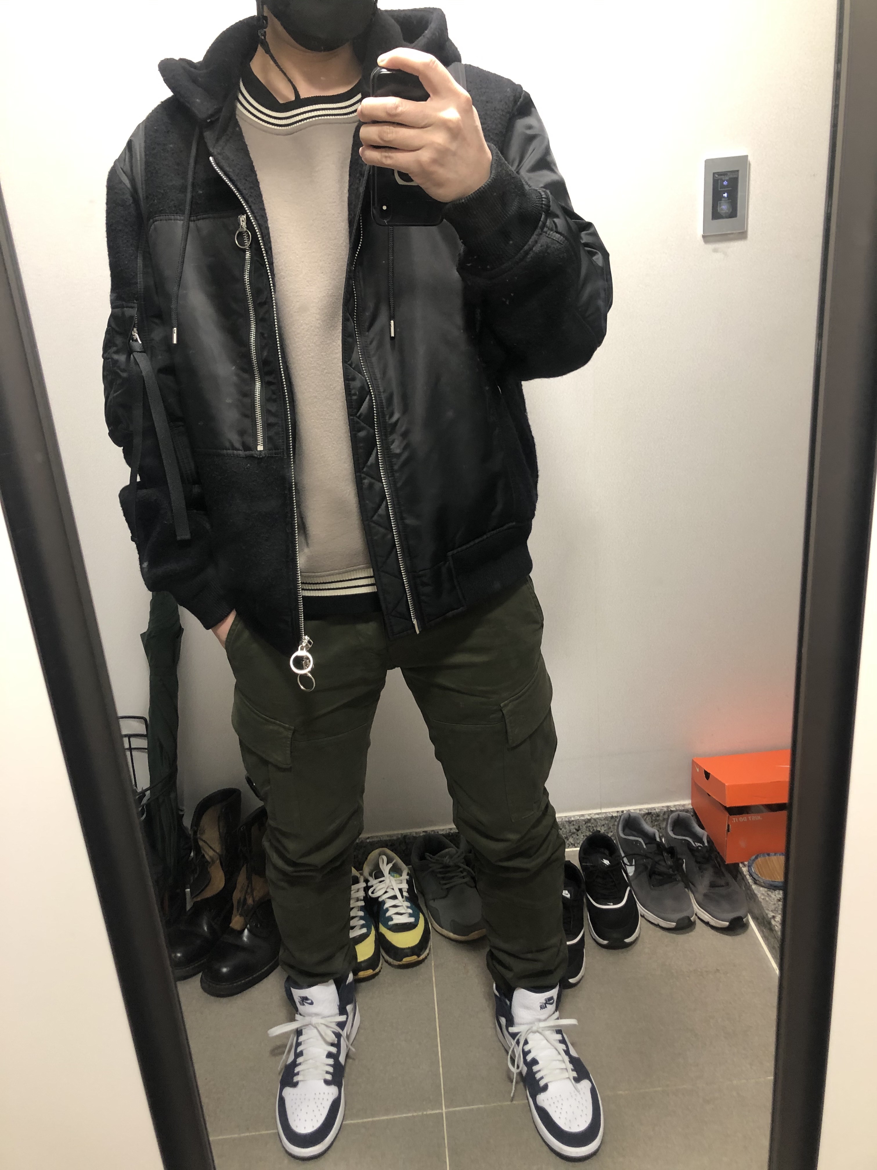 Jordan 1 Retro High OG CO.JP Midnight Navy 착용 스타일
