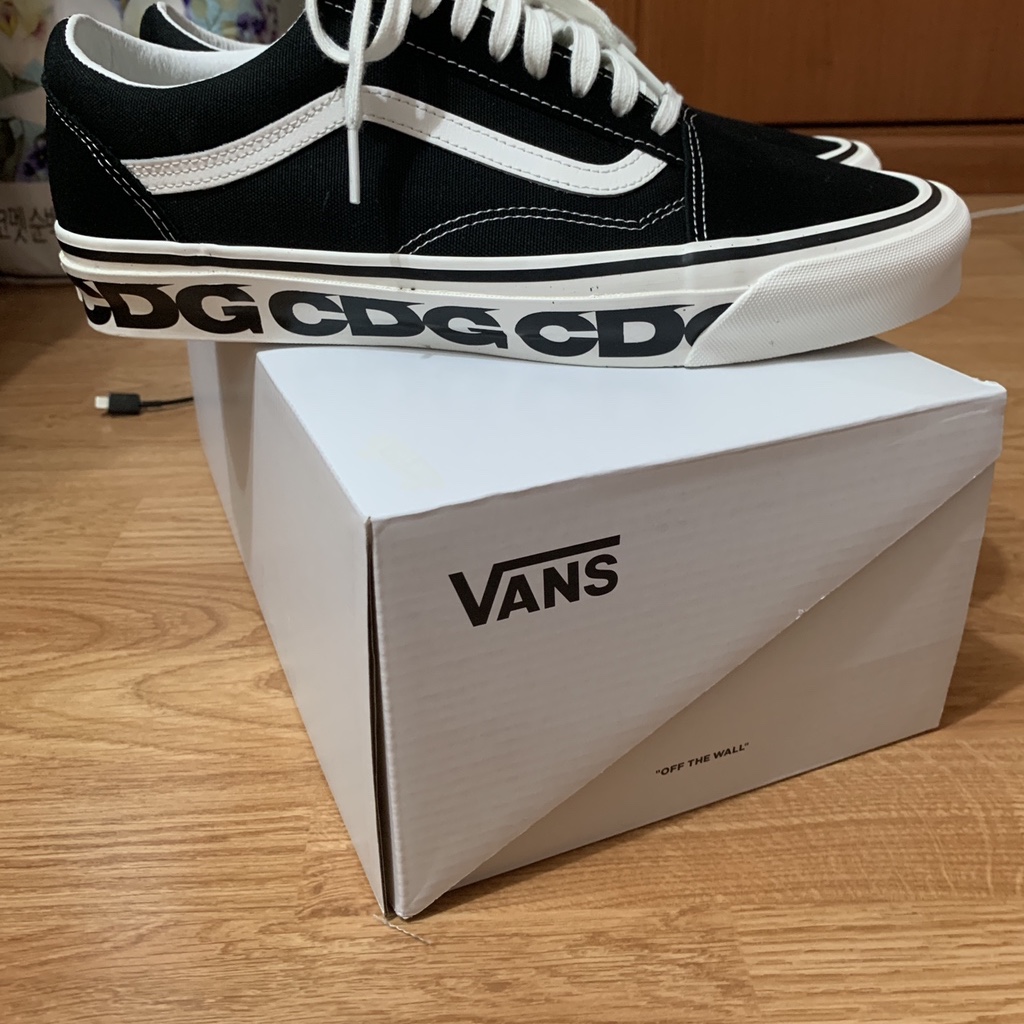 Vans Vault x CDG OG Old Skool LX Side Wall 착용 스타일