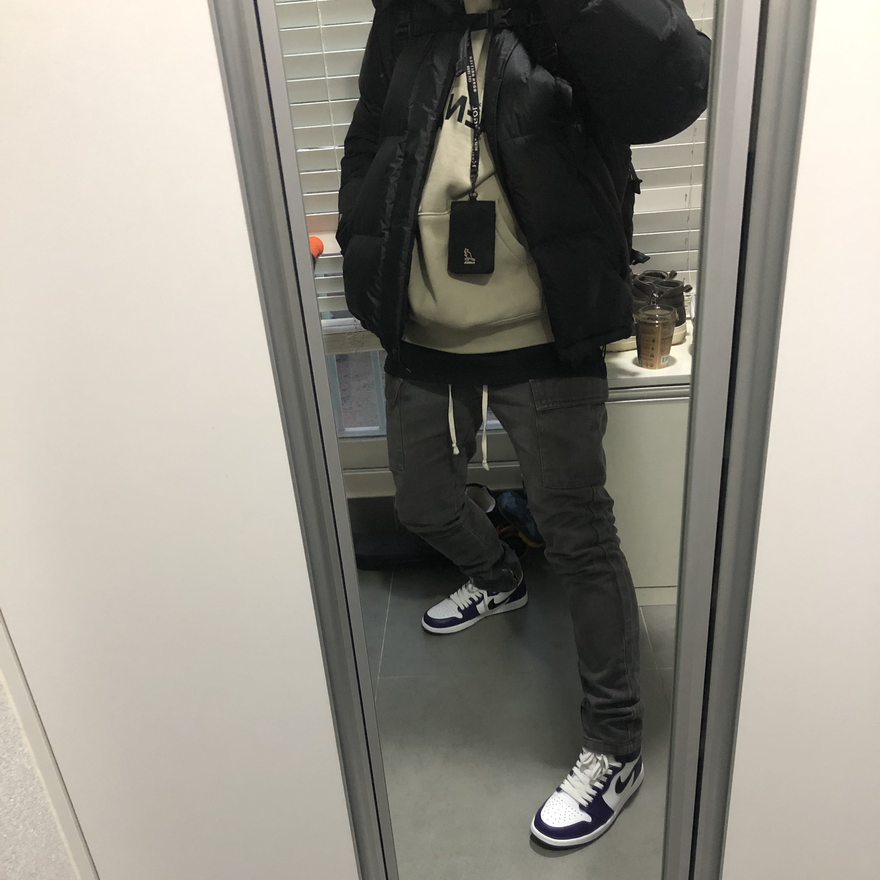 Jordan 1 Retro High OG Court Purple 2020, Essentials Knit Hoodie Olive - 20FW 착용 스타일