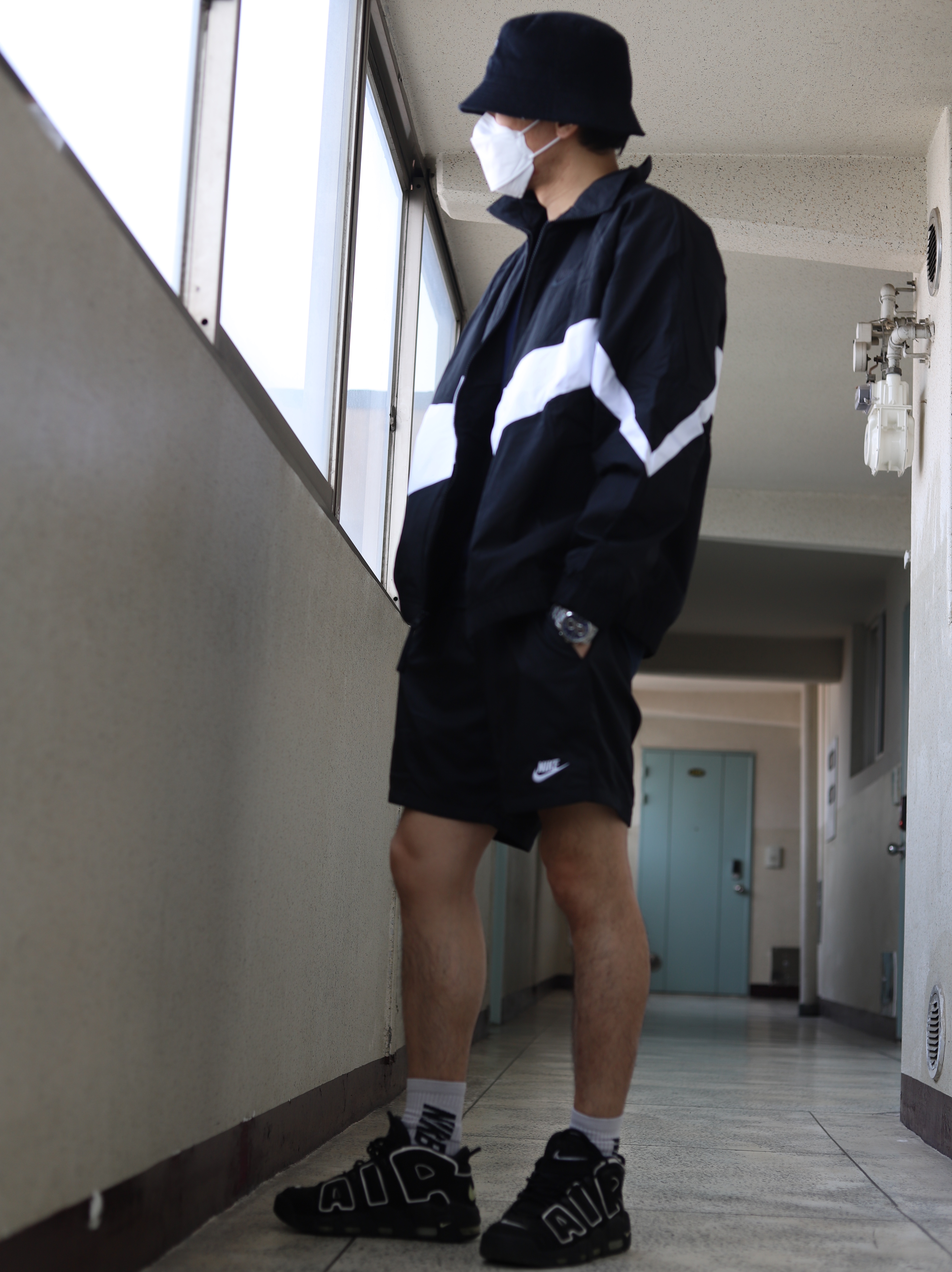 Nike Futura Corduroy Bucket Black, Nike Air More Uptempo Black White 2016 착용 스타일