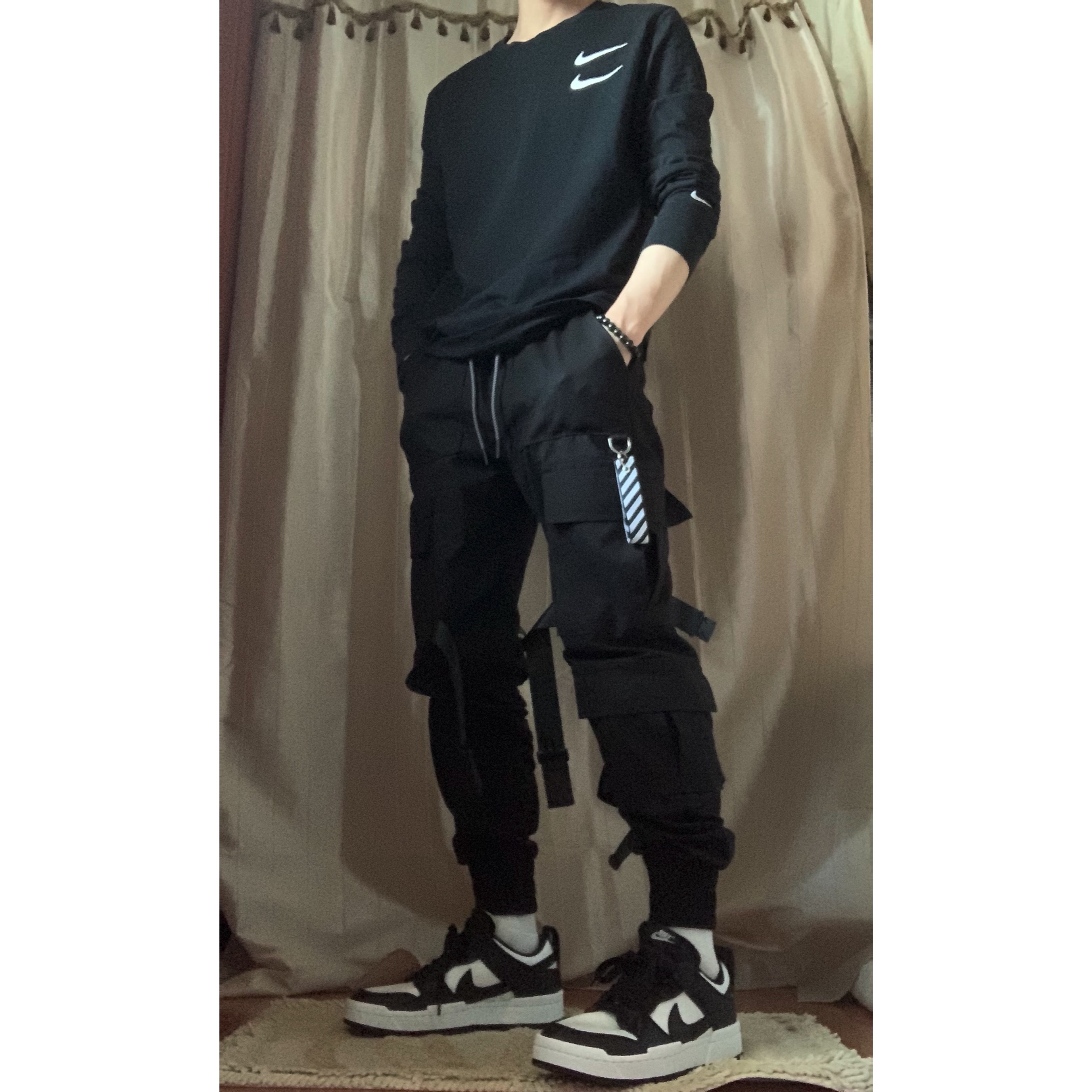 (W) Nike Dunk Low Disrupt Black White 착용 스타일