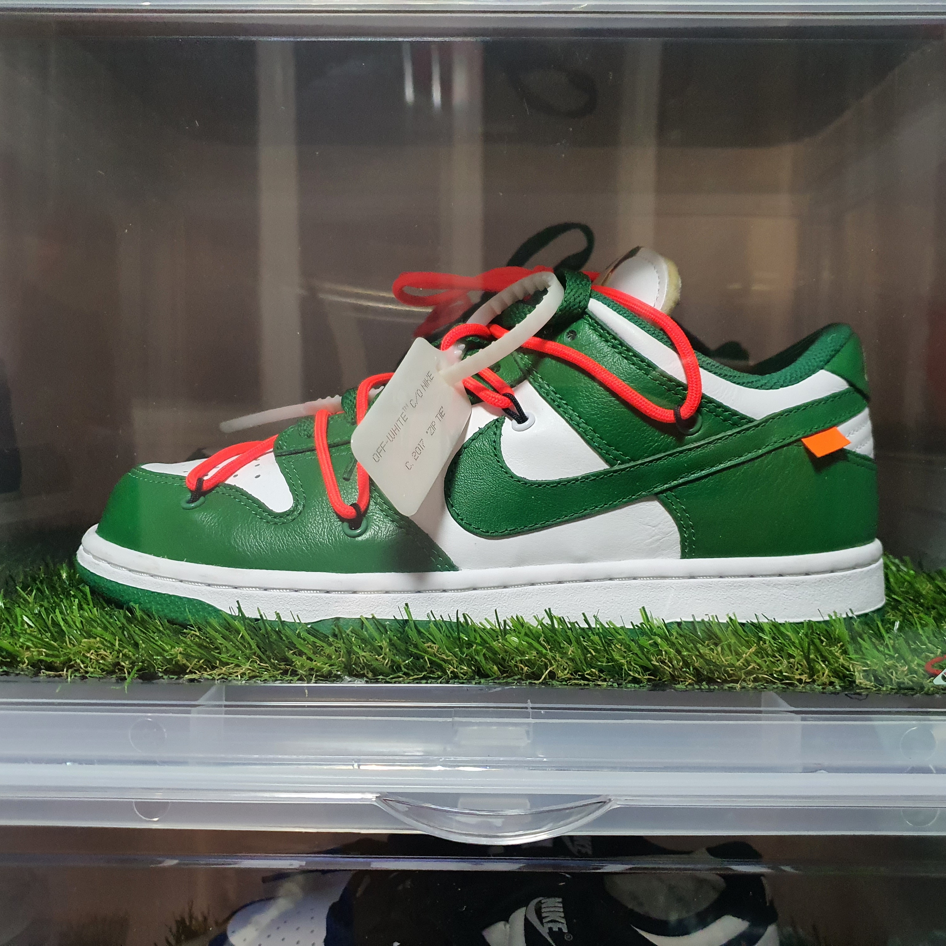 Nike x Off-White Dunk Low Pine Green 착용 스타일 - 1