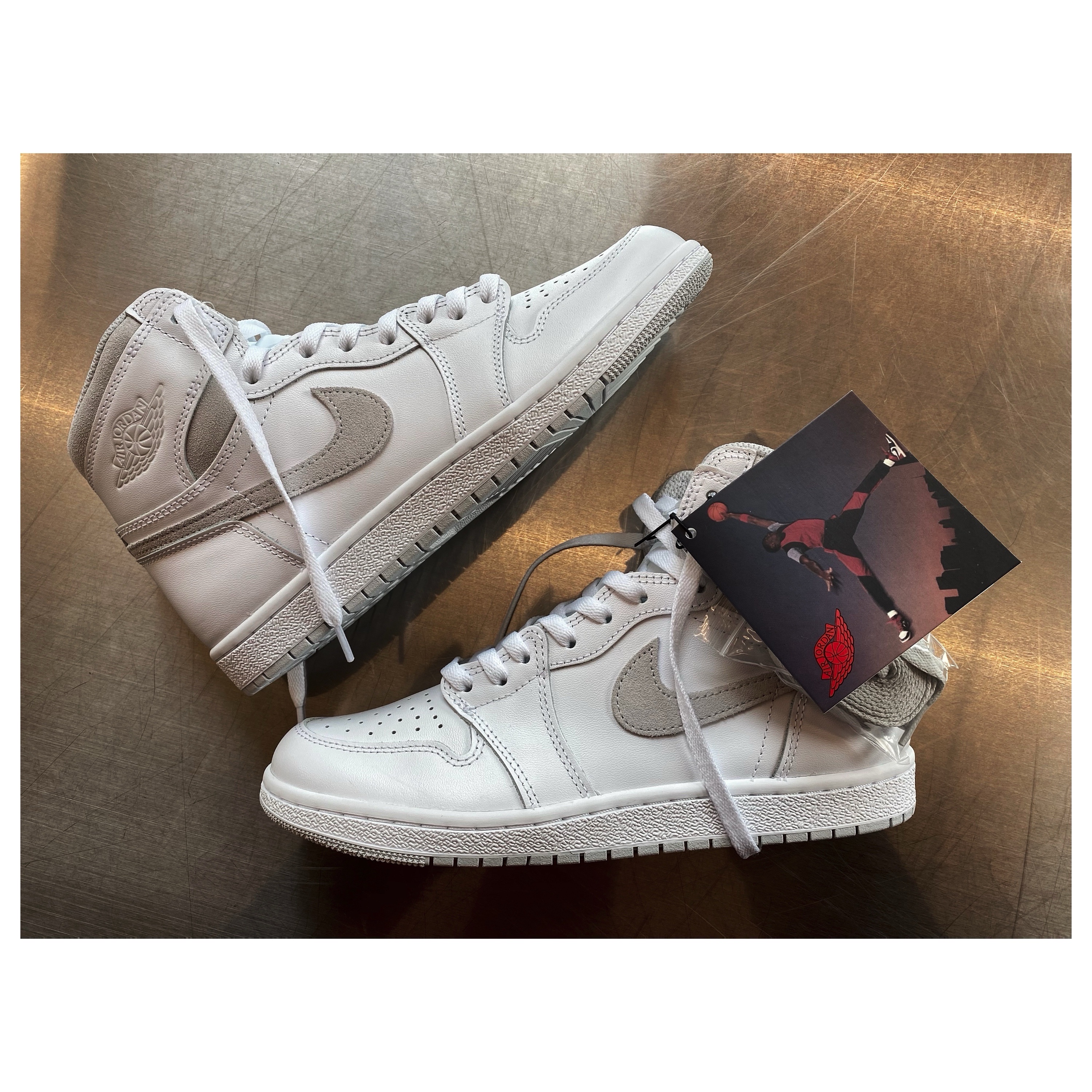 Jordan 1 High 85 Neutral Grey 착용 스타일 - 2