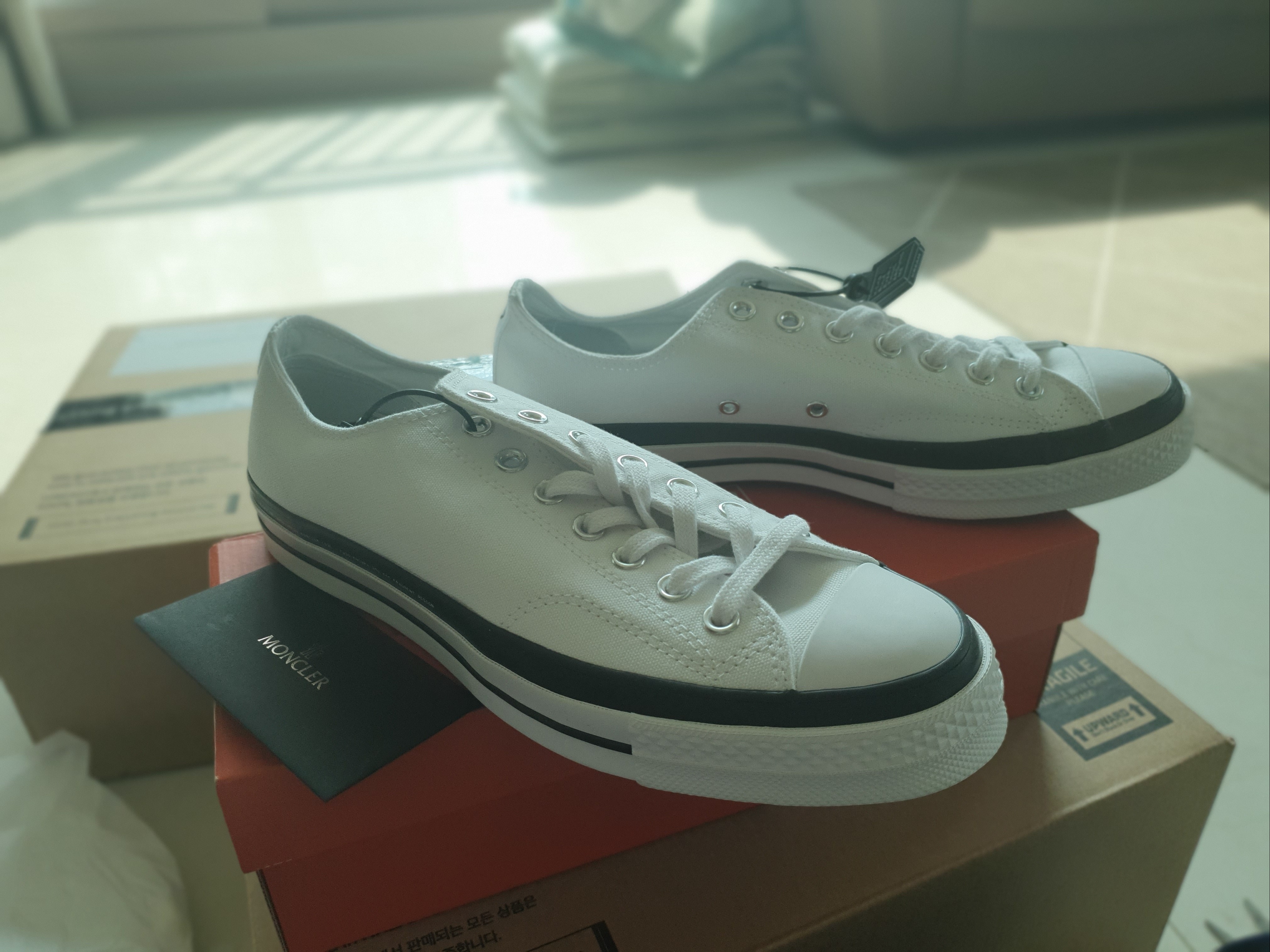 Converse x Moncler x Fragment Chuck 70 Ox White 착용 스타일 - 1