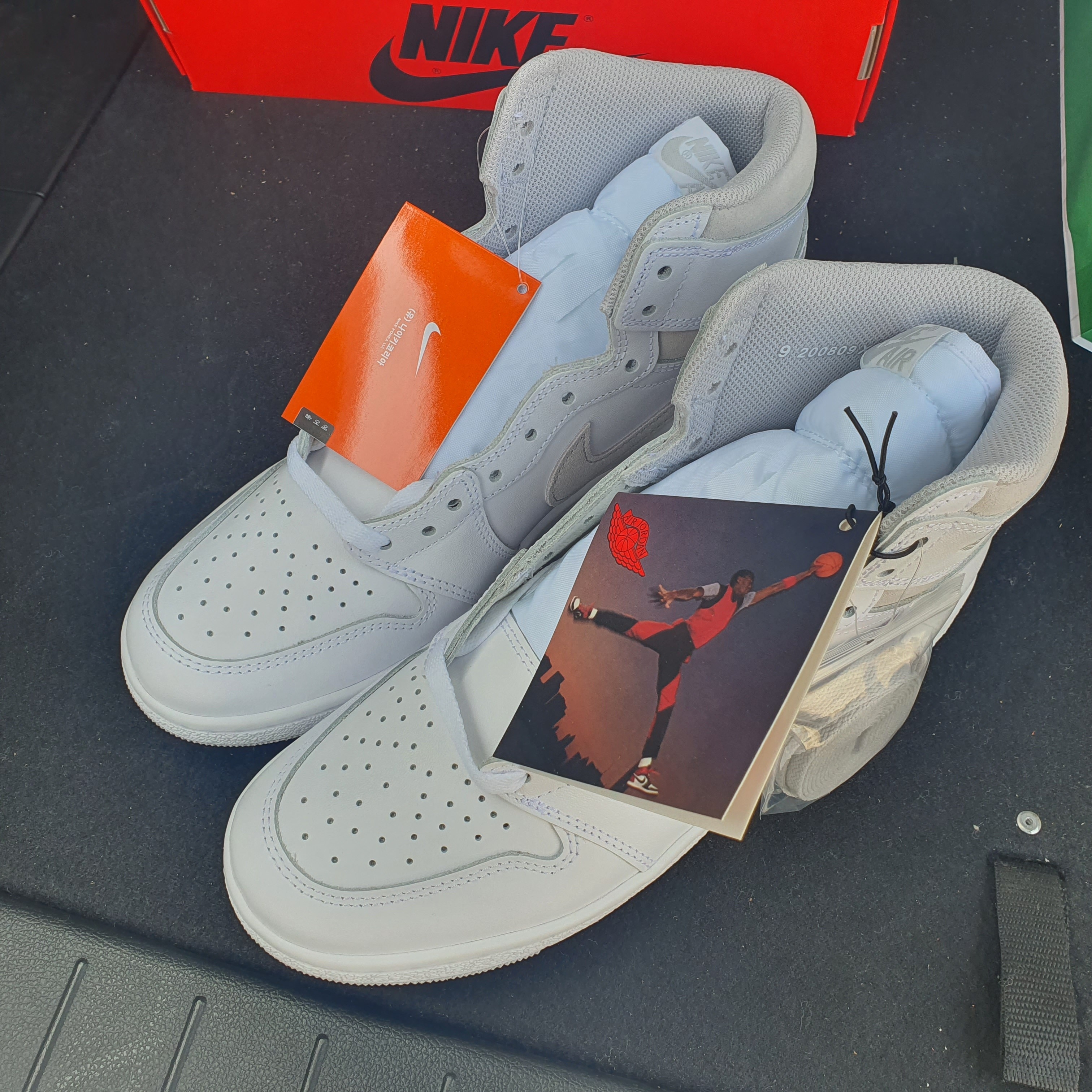 Jordan 1 High 85 Neutral Grey 착용 스타일 - 4