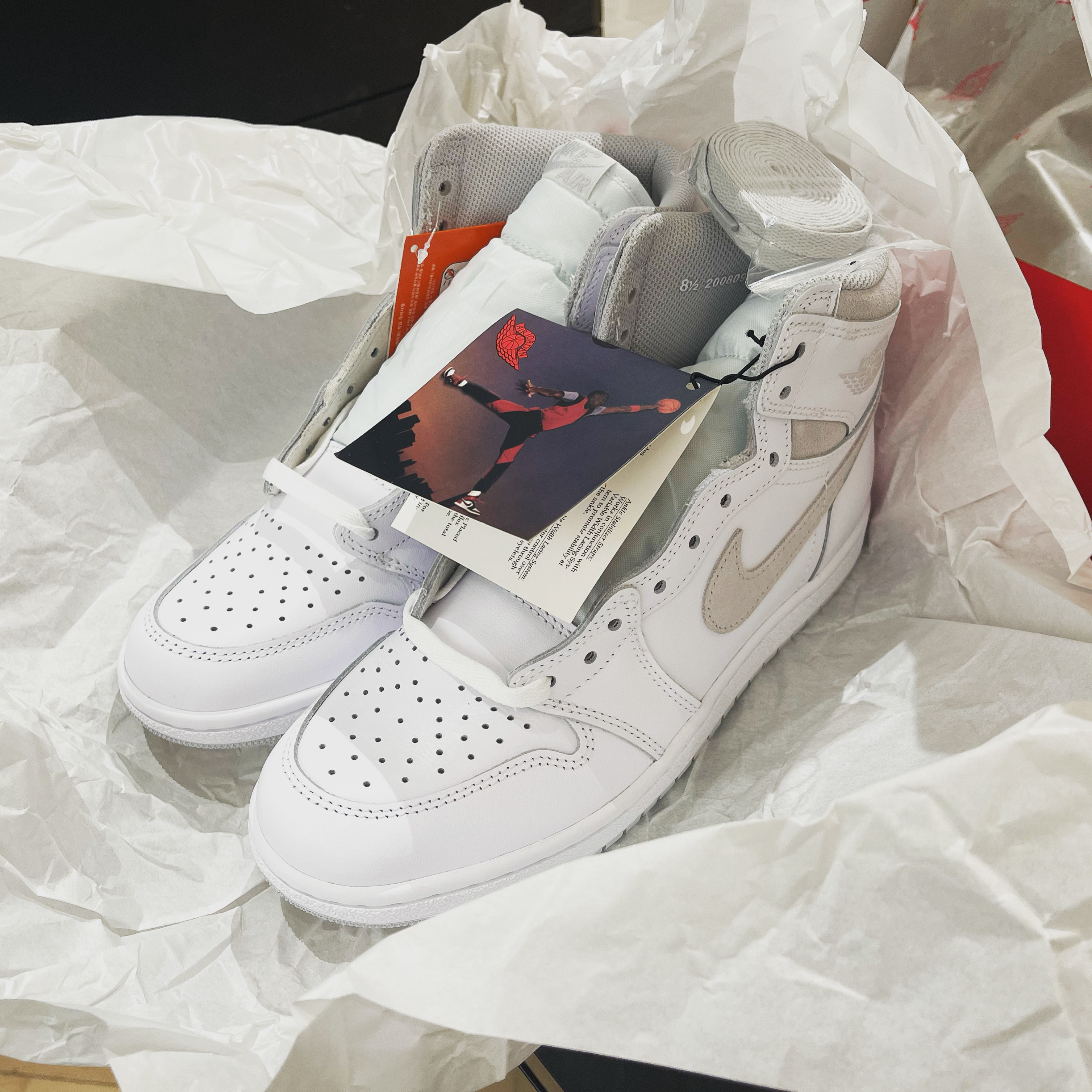 Jordan 1 High 85 Neutral Grey 착용 스타일