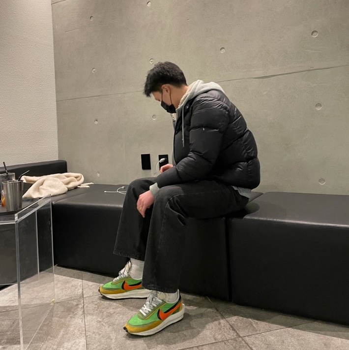 Nike x Sacai LDWaffle Green Multi 착용 스타일