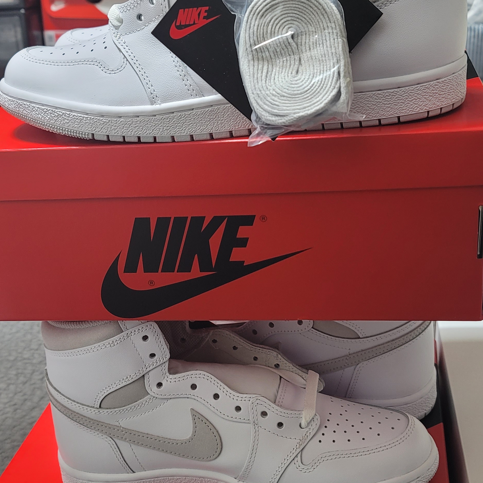 Jordan 1 High 85 Neutral Grey 착용 스타일
