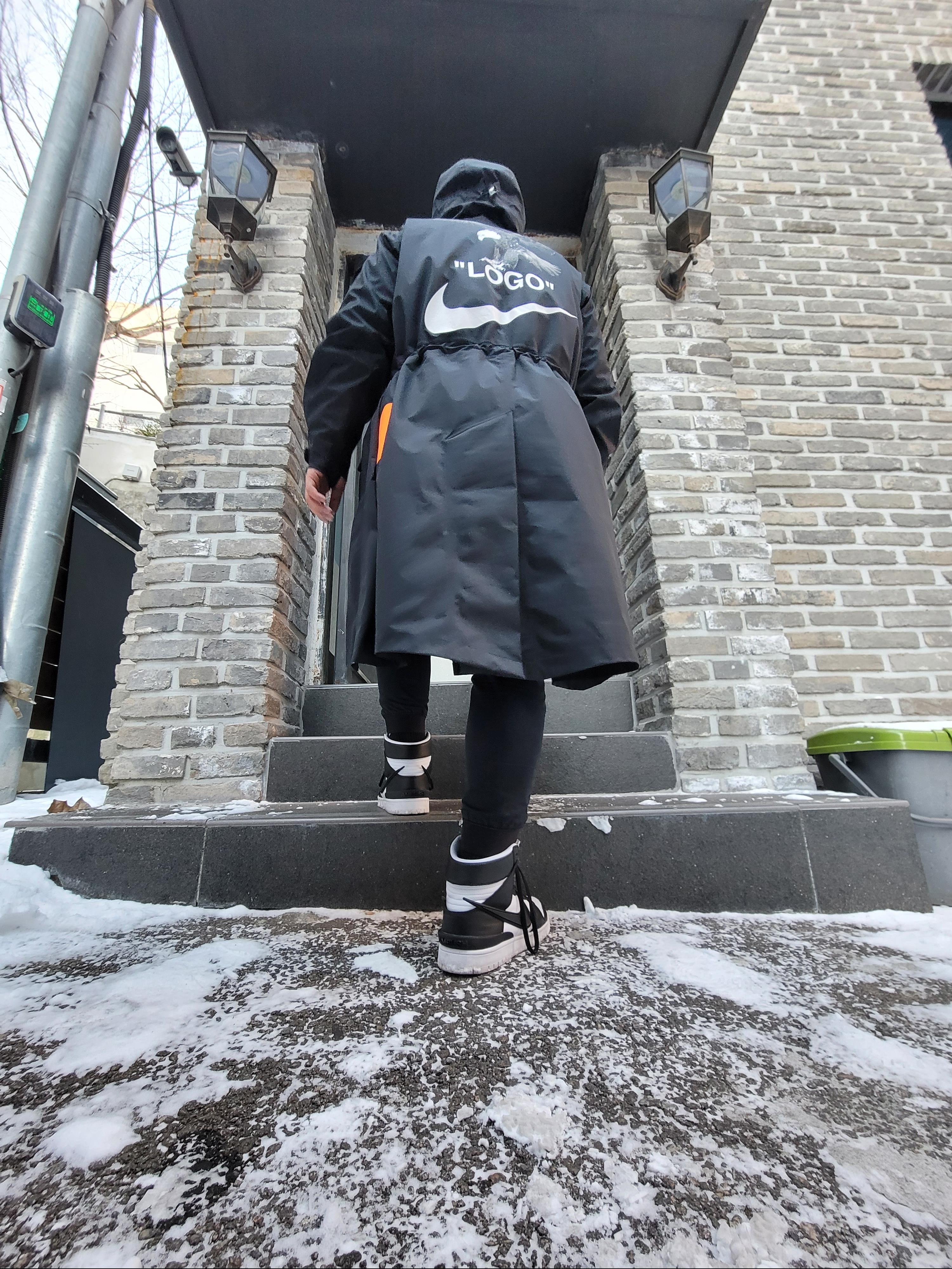 Nike x Ambush Dunk High Black 착용 스타일 - 2