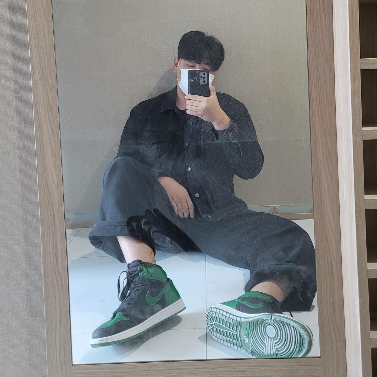 Jordan 1 Retro High OG Pine Green Black 착용 스타일