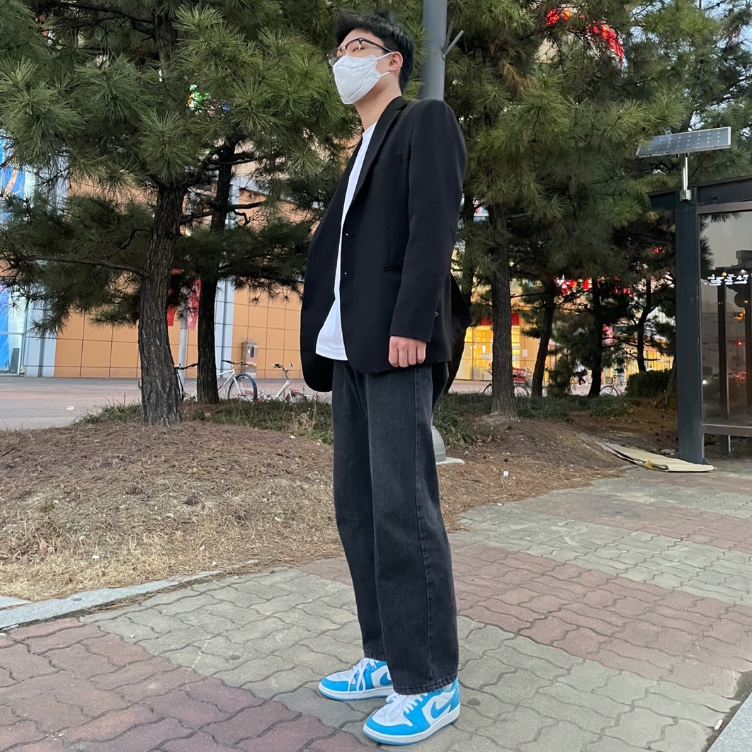 Jordan 1 Low SB UNC 착용 스타일