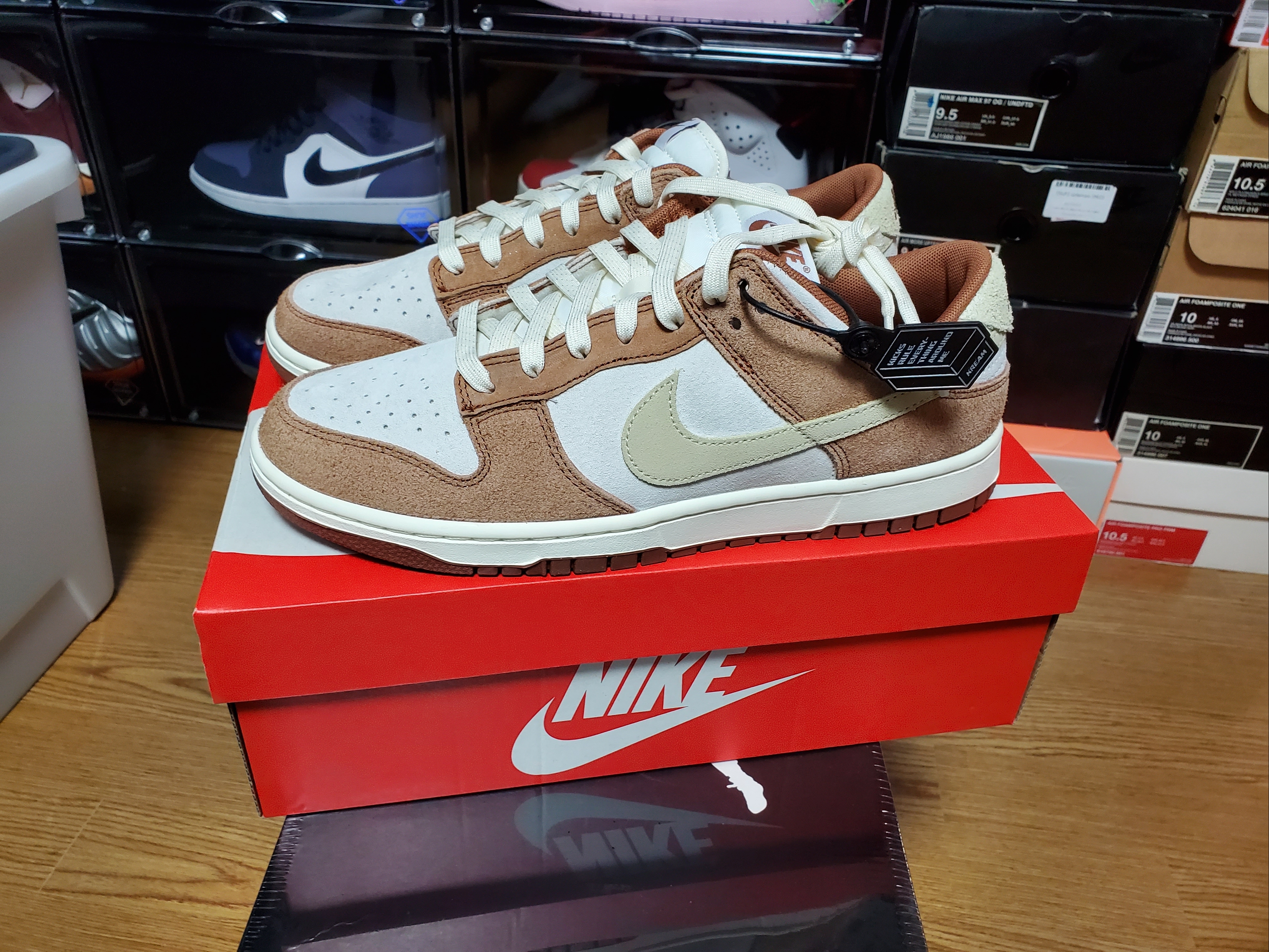 Nike Air Force 1 '07 QS Valentine's Day, Nike Air Force 1 Experimental Racer Pink 착용 스타일 - 3