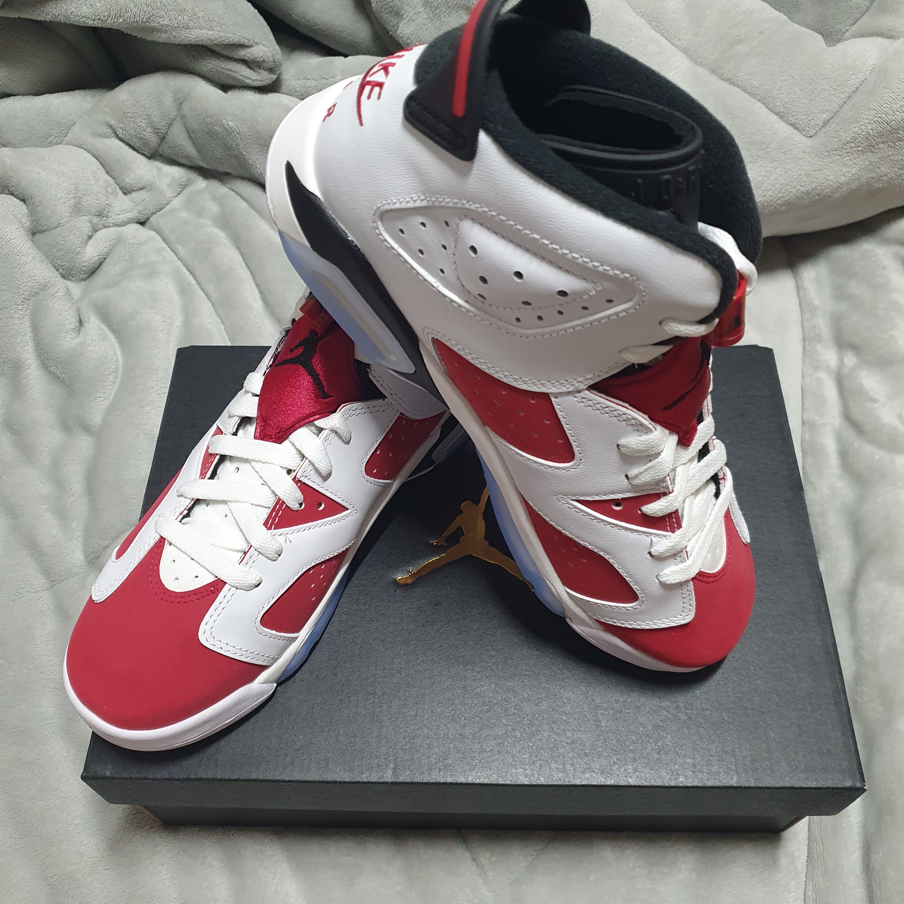 (GS) Jordan 6 Retro Carmine 2021 착용 스타일 - 2