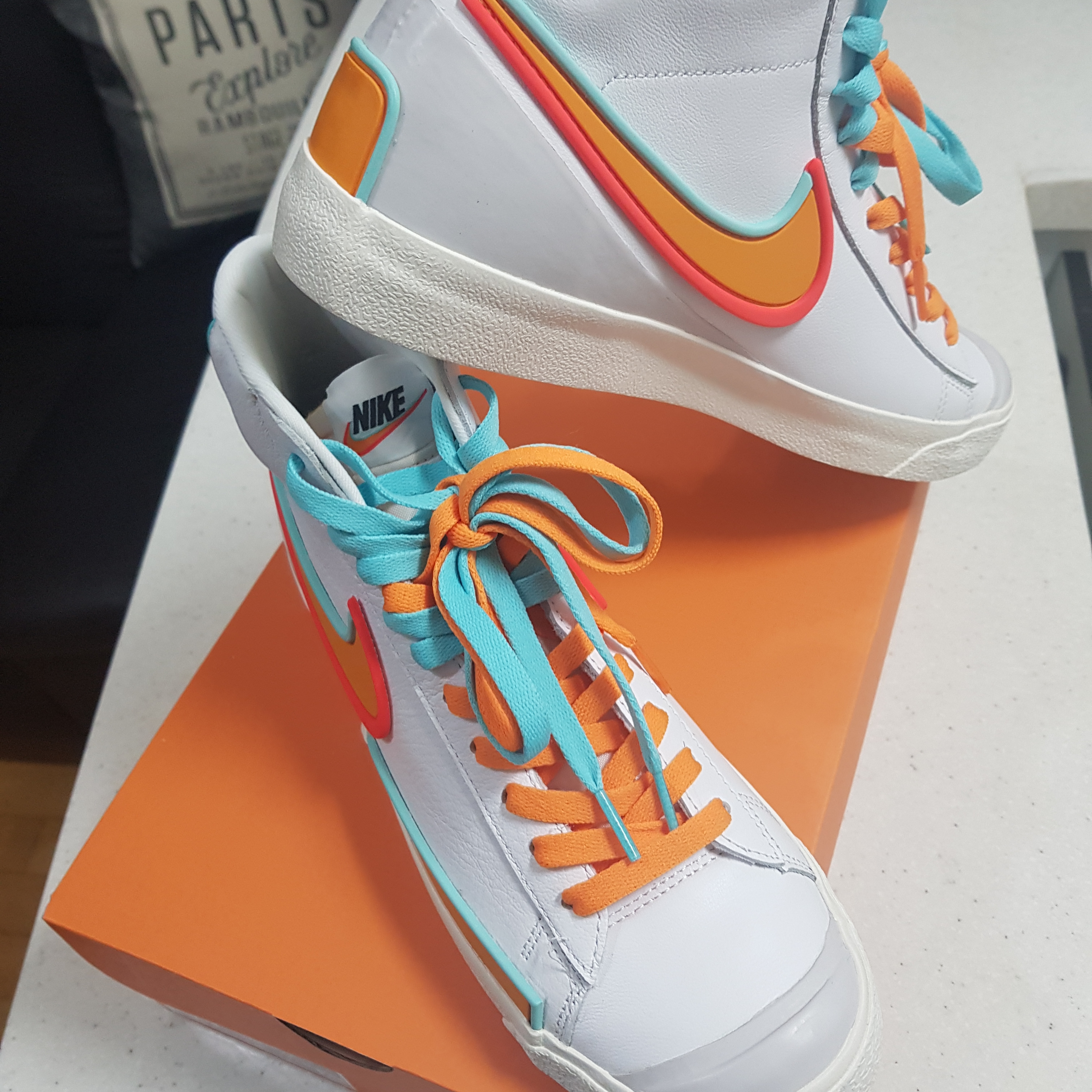 Nike Blazer Mid '77 Infinite Rubberized Crimson 착용 스타일 - 2